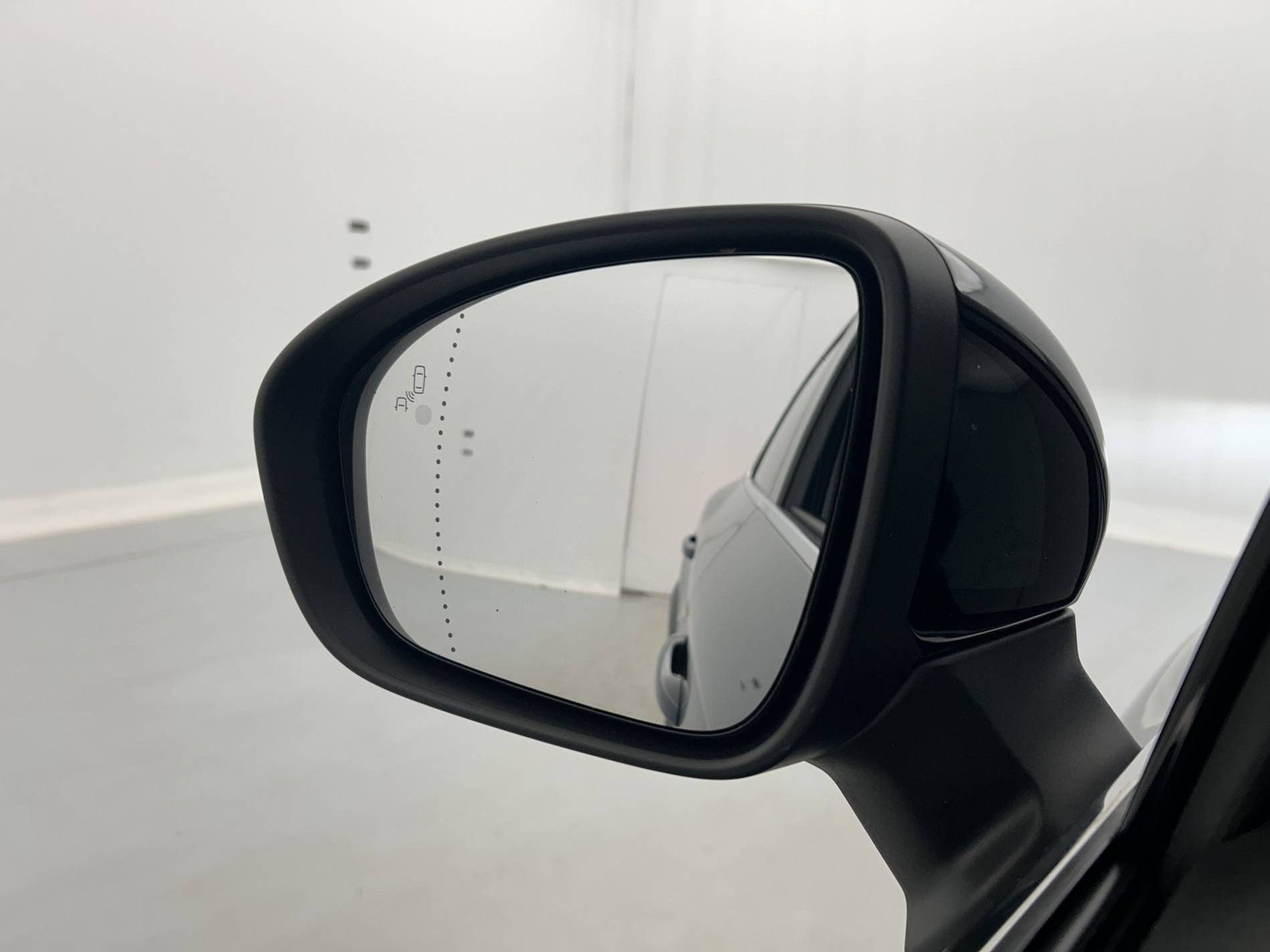 Vente en ligne Renault Captur  mild hybrid 160 EDC au prix de 20 490 €