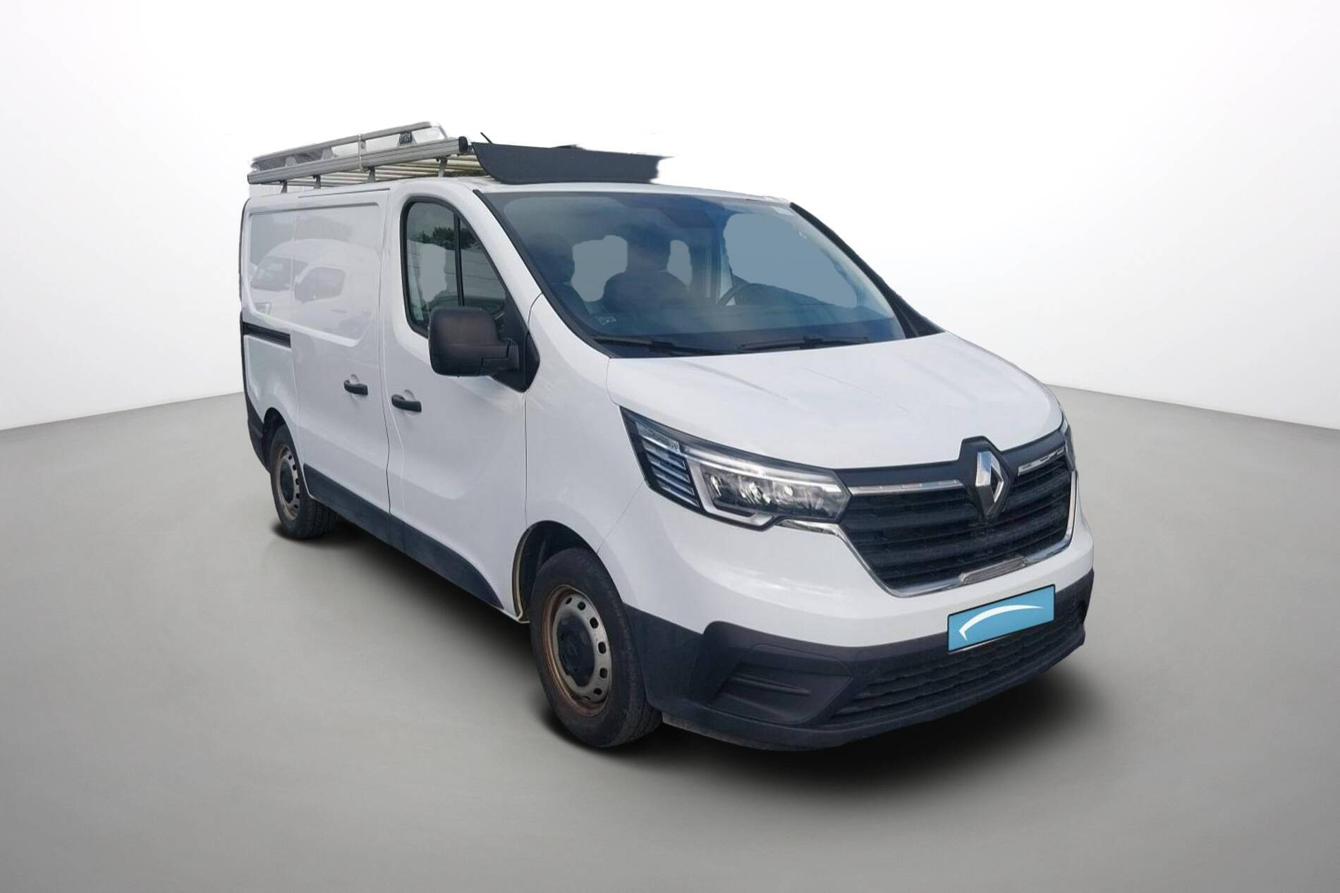 Vente en ligne Renault Trafic 3 Fourgon TRAFIC FGN L1H1 2800 KG BLUE DCI 110 au prix de 21 290 €
