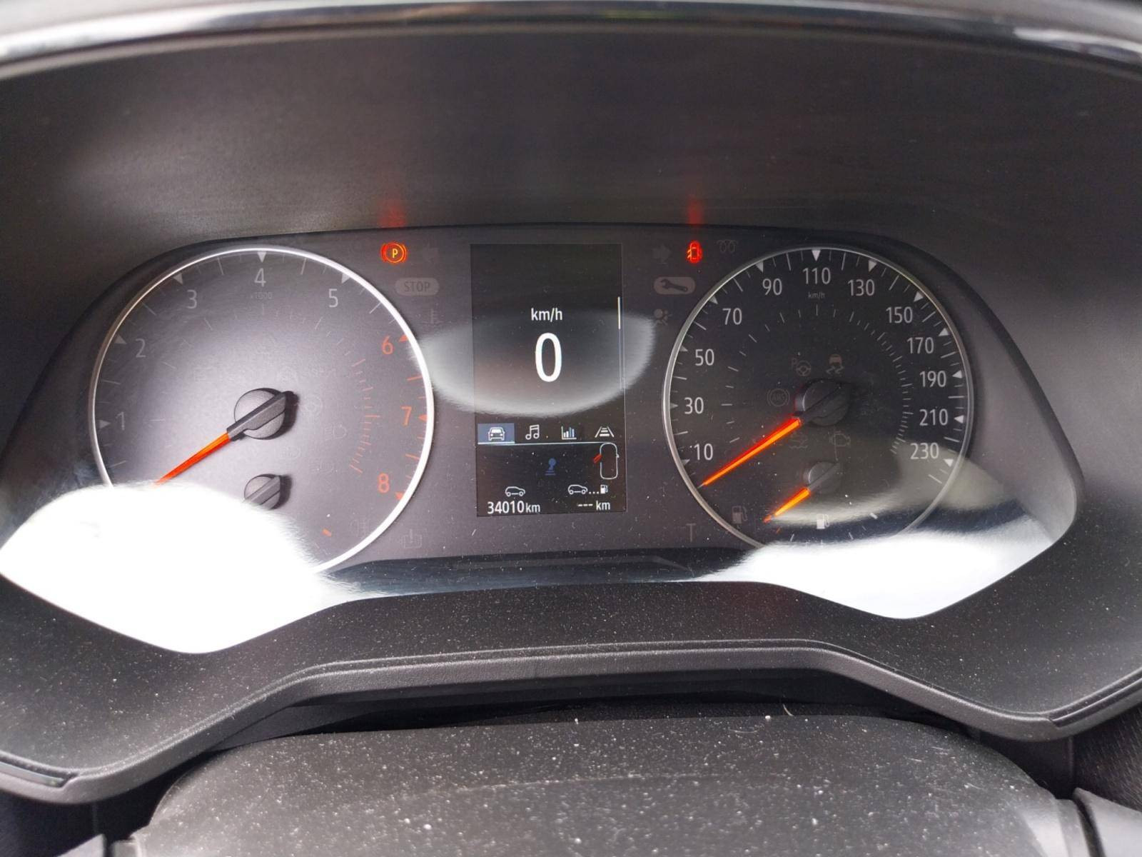 Vente en ligne Renault Clio 5 Clio TCe 90 au prix de 13 490 €