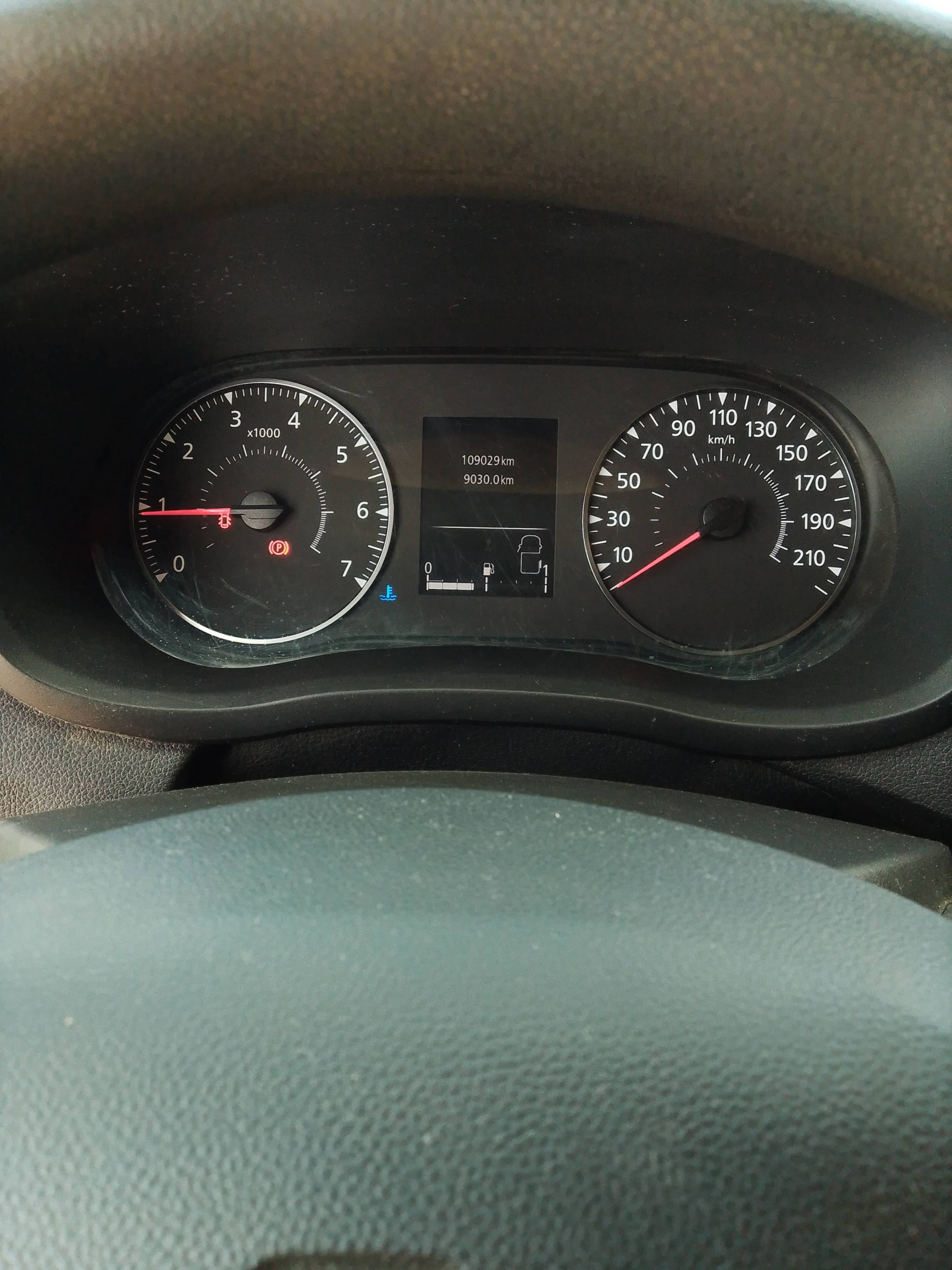 Vente en ligne Renault Master Fourgon MASTER FGN TRAC F3500 L2H2 BLUE DCI 135 au prix de 19 990 €