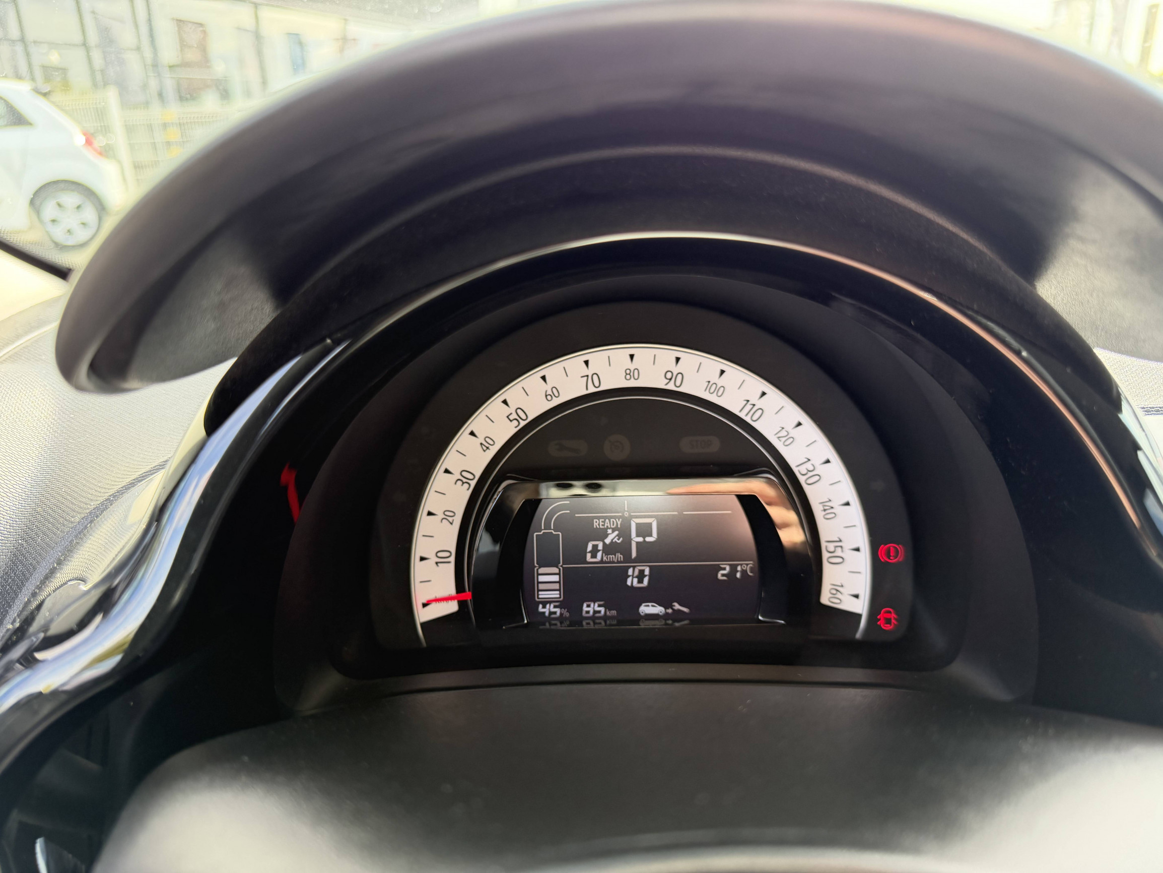 Vente en ligne Renault Twingo Electrique Twingo III E-Tech au prix de 11 990 €