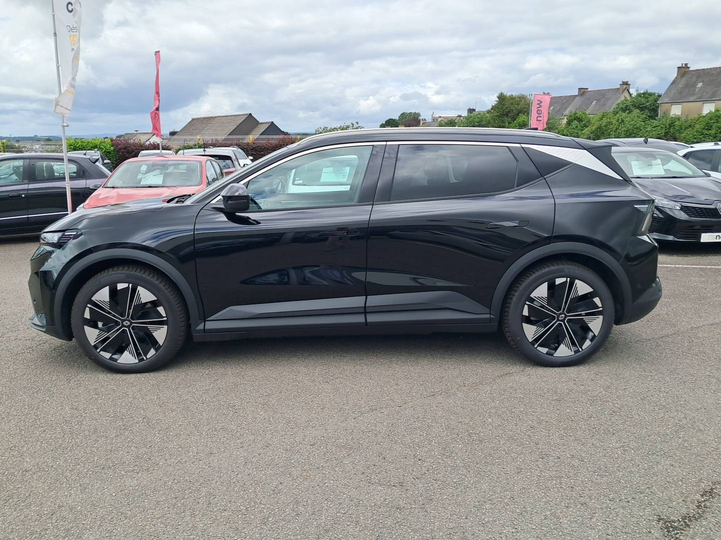 Vente en ligne Renault Scenic E-Tech Scenic E-Tech électrique 220 ch grande autonomie au prix de 49 740 €