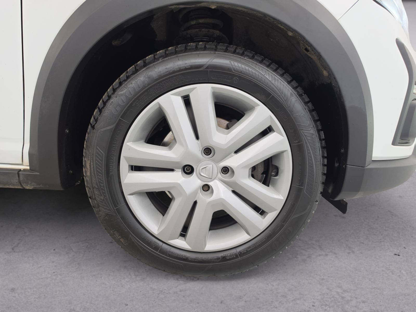 Vente en ligne Dacia Jogger  ECO-G 100 7 places au prix de 14 900 €