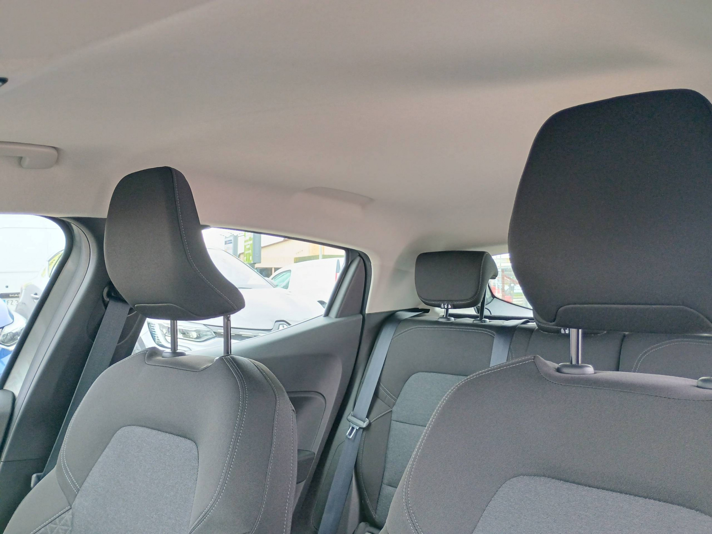 Vente en ligne Renault Clio 5 Clio TCe 90 au prix de 13 790 €