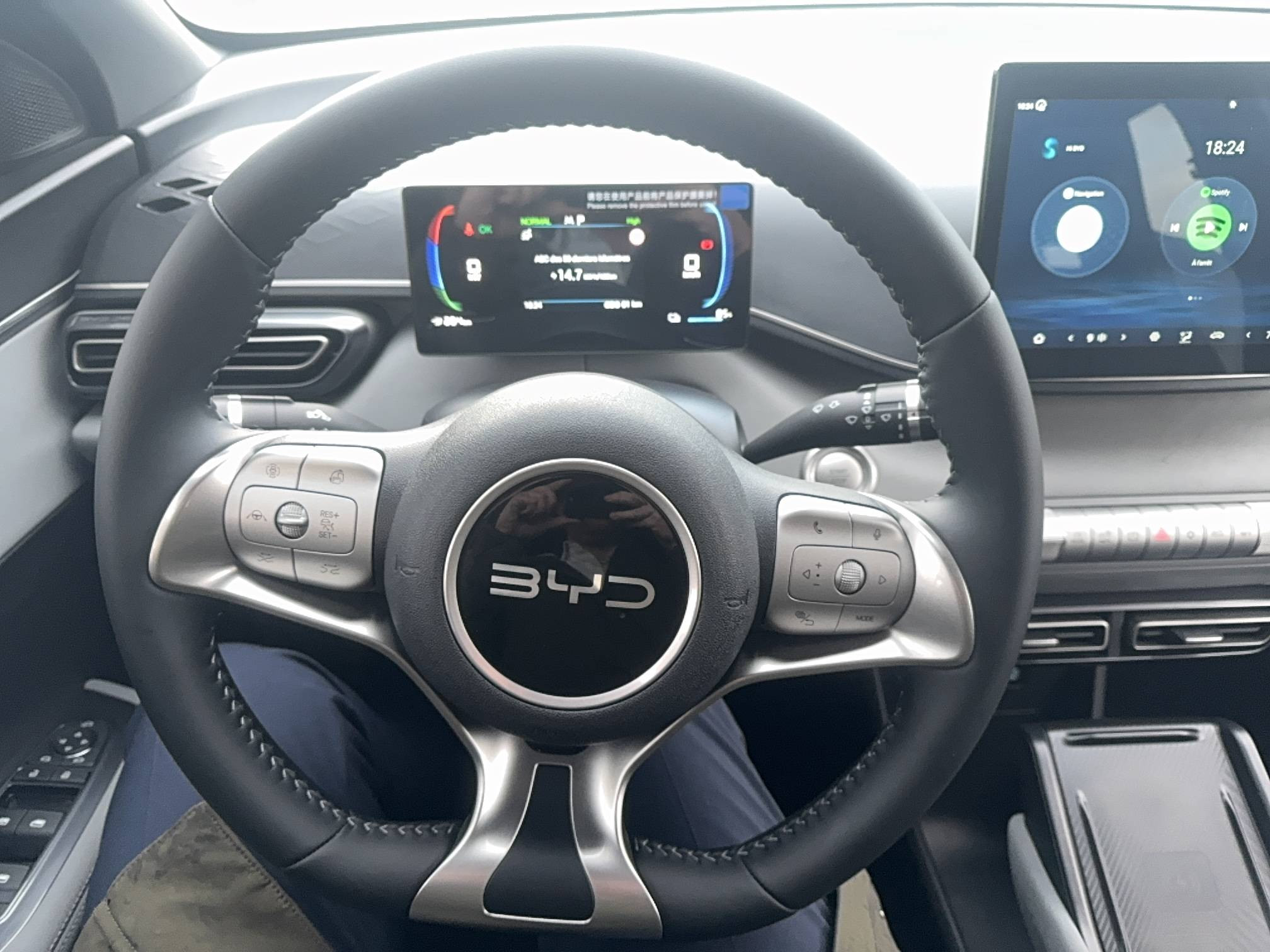 Vente en ligne Byd Dolphin Surf  43.2 kWh 156 ch au prix de 22 590 €