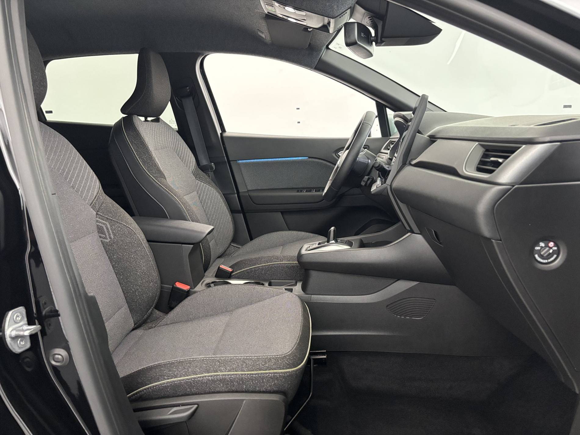 Vente en ligne Renault Captur  E-Tech full hybrid 160 ch au prix de 26 490 €