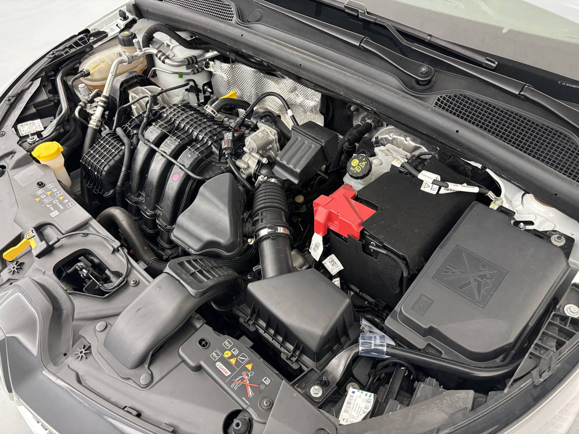 Vente en ligne Renault Clio 5 Clio SCe 65 au prix de 12 990 €