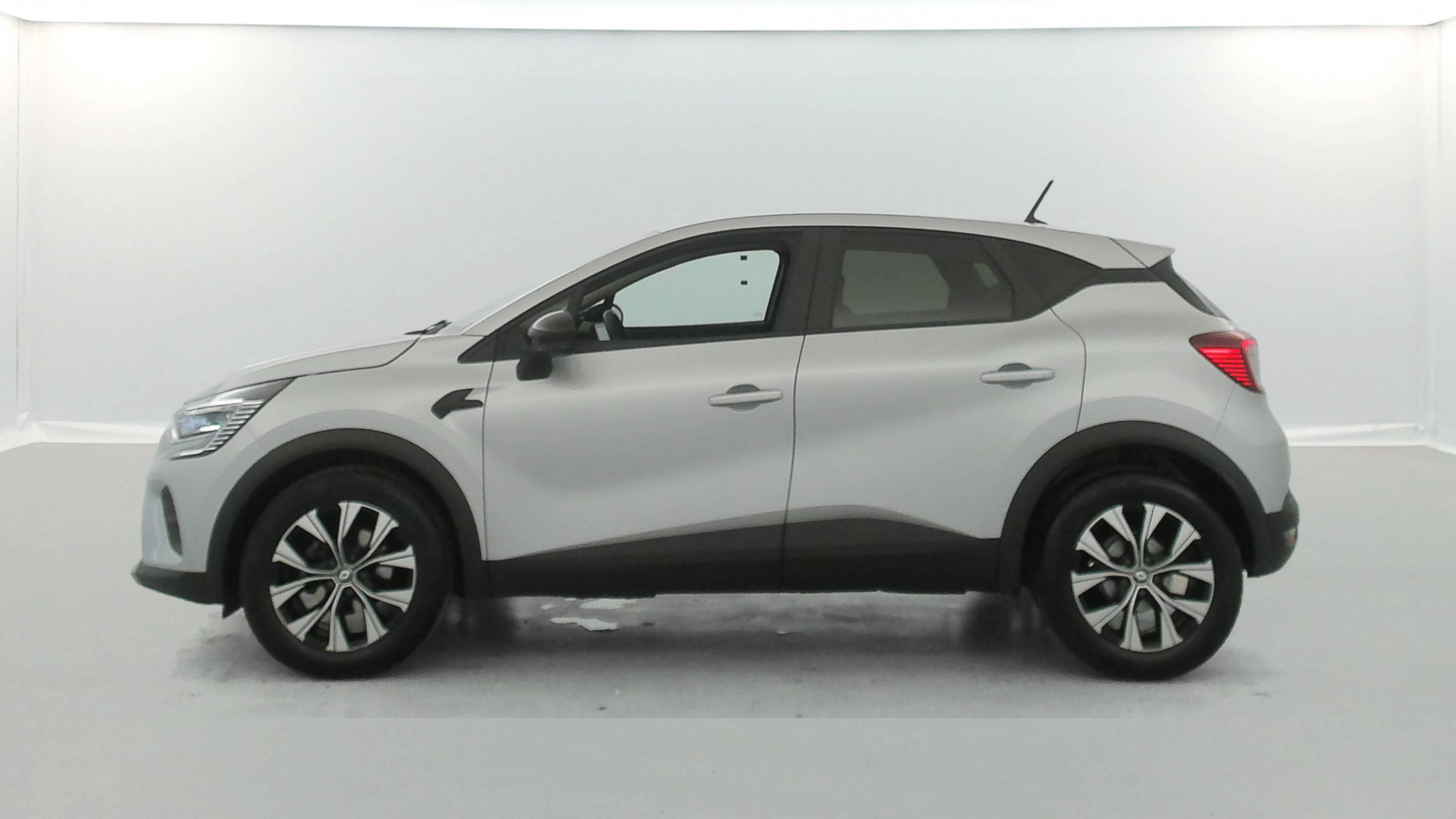 Vente en ligne Renault Captur  TCe 90 au prix de 16 990 €