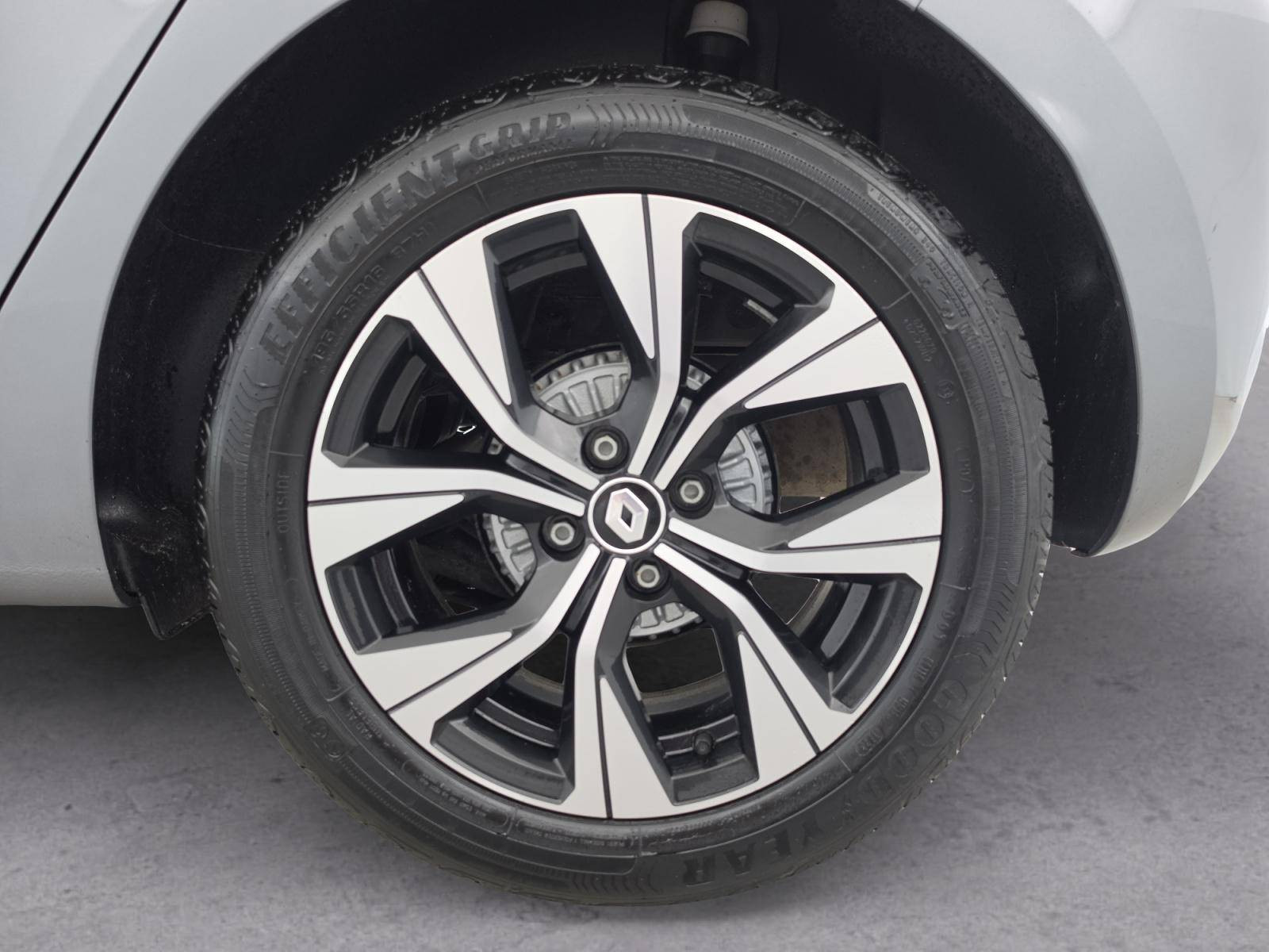 Vente en ligne Renault Clio 5 Clio TCe 90 au prix de 14 390 €
