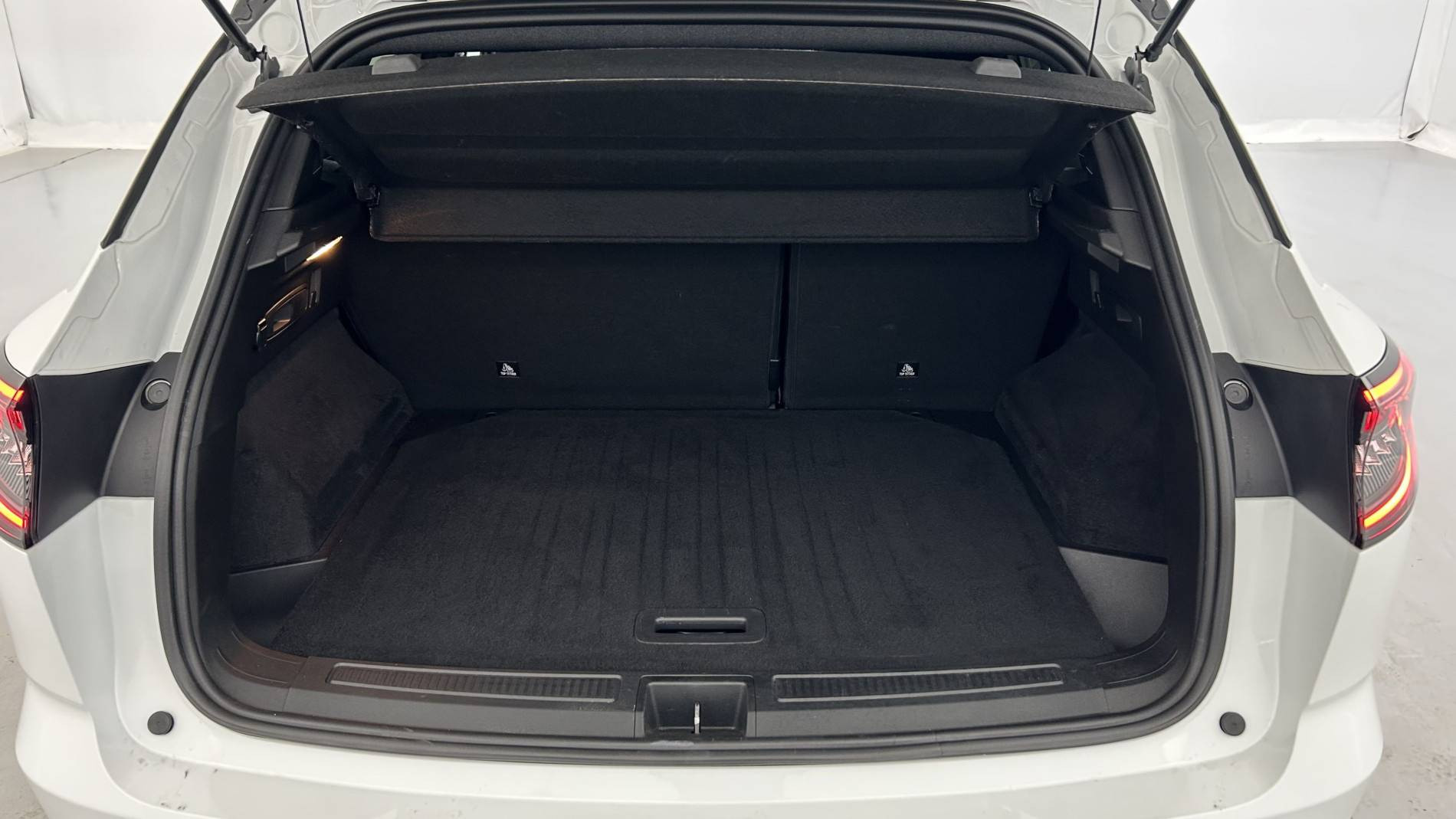 Vente en ligne Renault Austral  E-Tech hybrid 200 au prix de 26 990 €