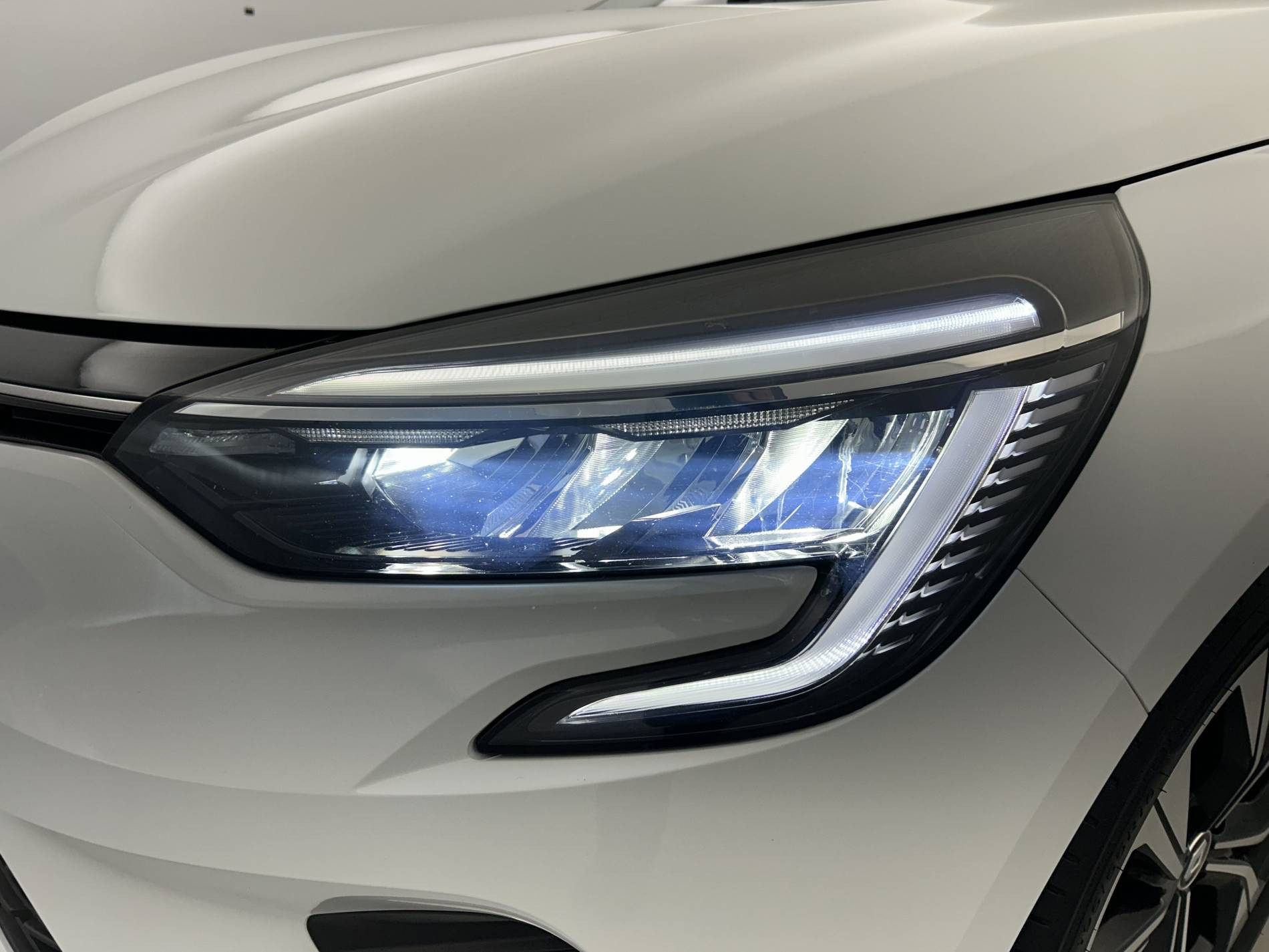 Vente en ligne Renault Clio 5 Clio TCe 100 GPL au prix de 14 390 €