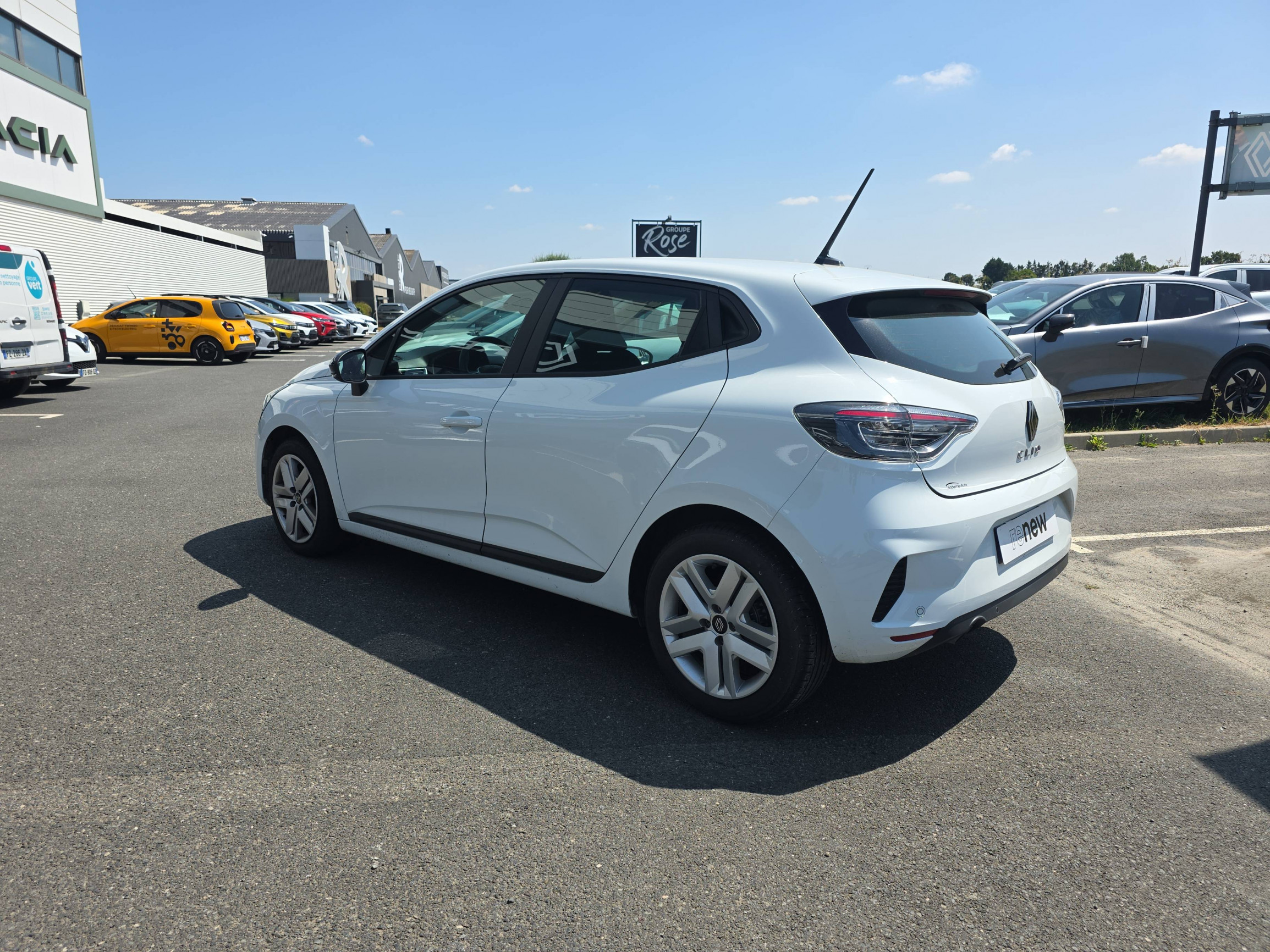 Vente en ligne Renault Clio 5 Clio TCe 90 ch GSR2 au prix de 15 990 €