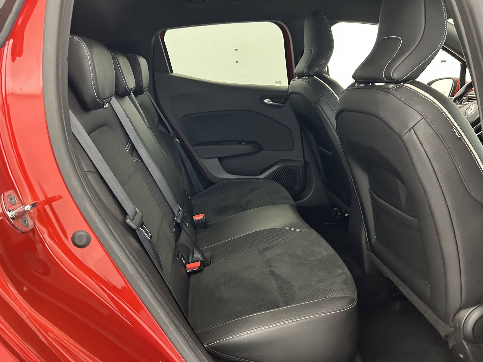 Vente en ligne Renault Clio 5 Clio TCe 130 EDC FAP au prix de 13 990 €