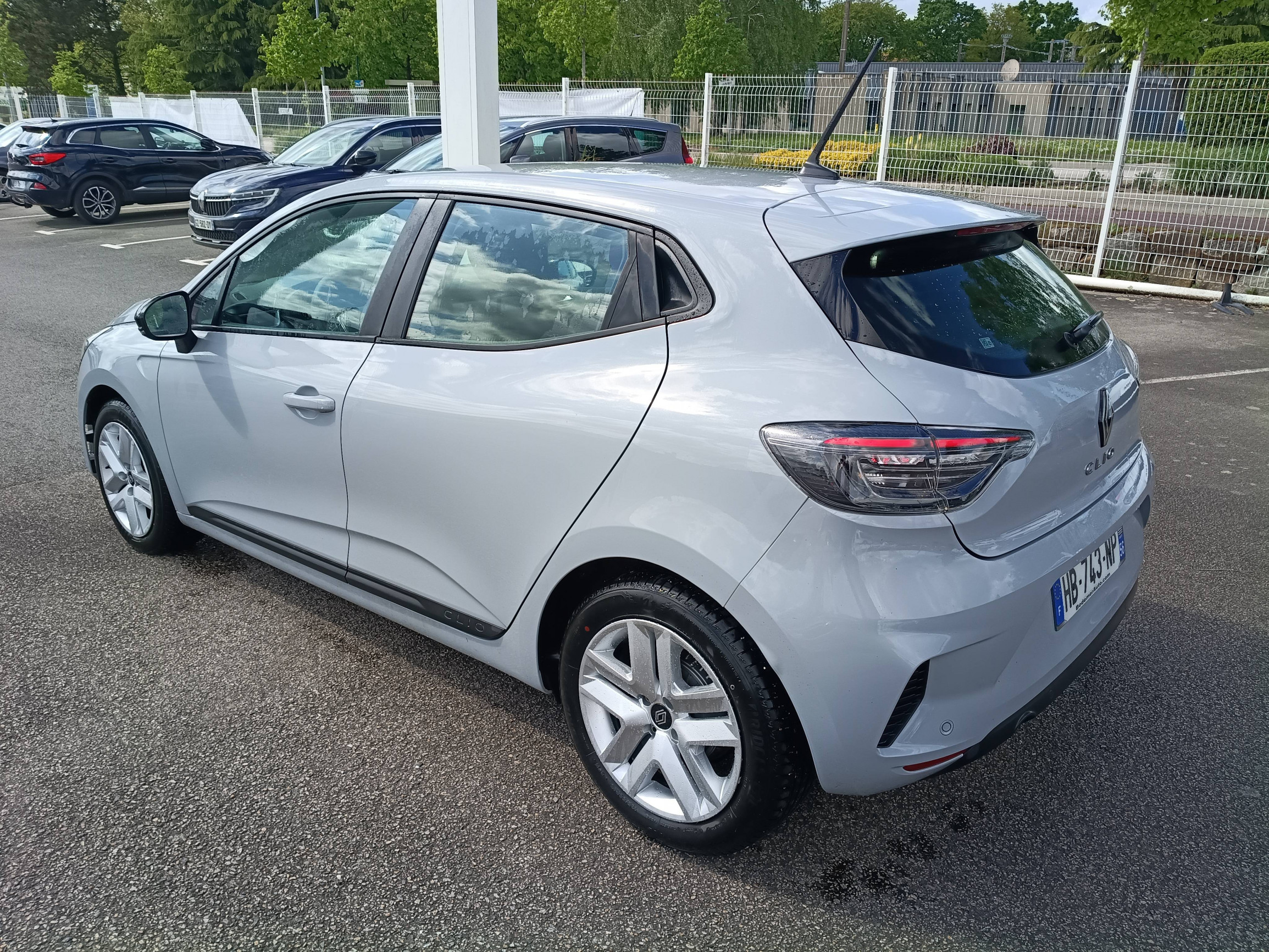 Vente en ligne Renault Clio 5 Clio Blue dCi 100 ch GSR2 au prix de 16 490 €