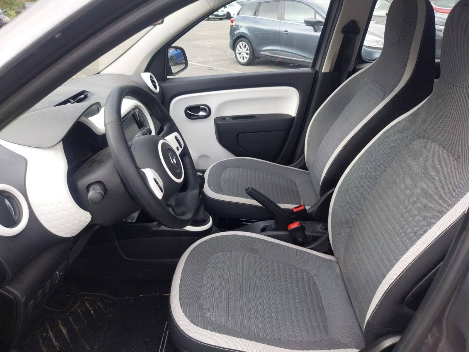 Vente en ligne Renault Twingo 3  SCe 65 au prix de 12 890 €