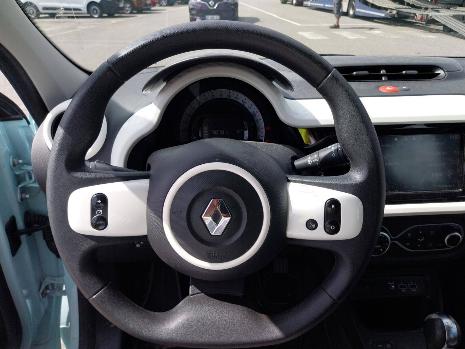 Vente en ligne Renault Twingo Electrique Twingo III E-Tech au prix de 13 490 €