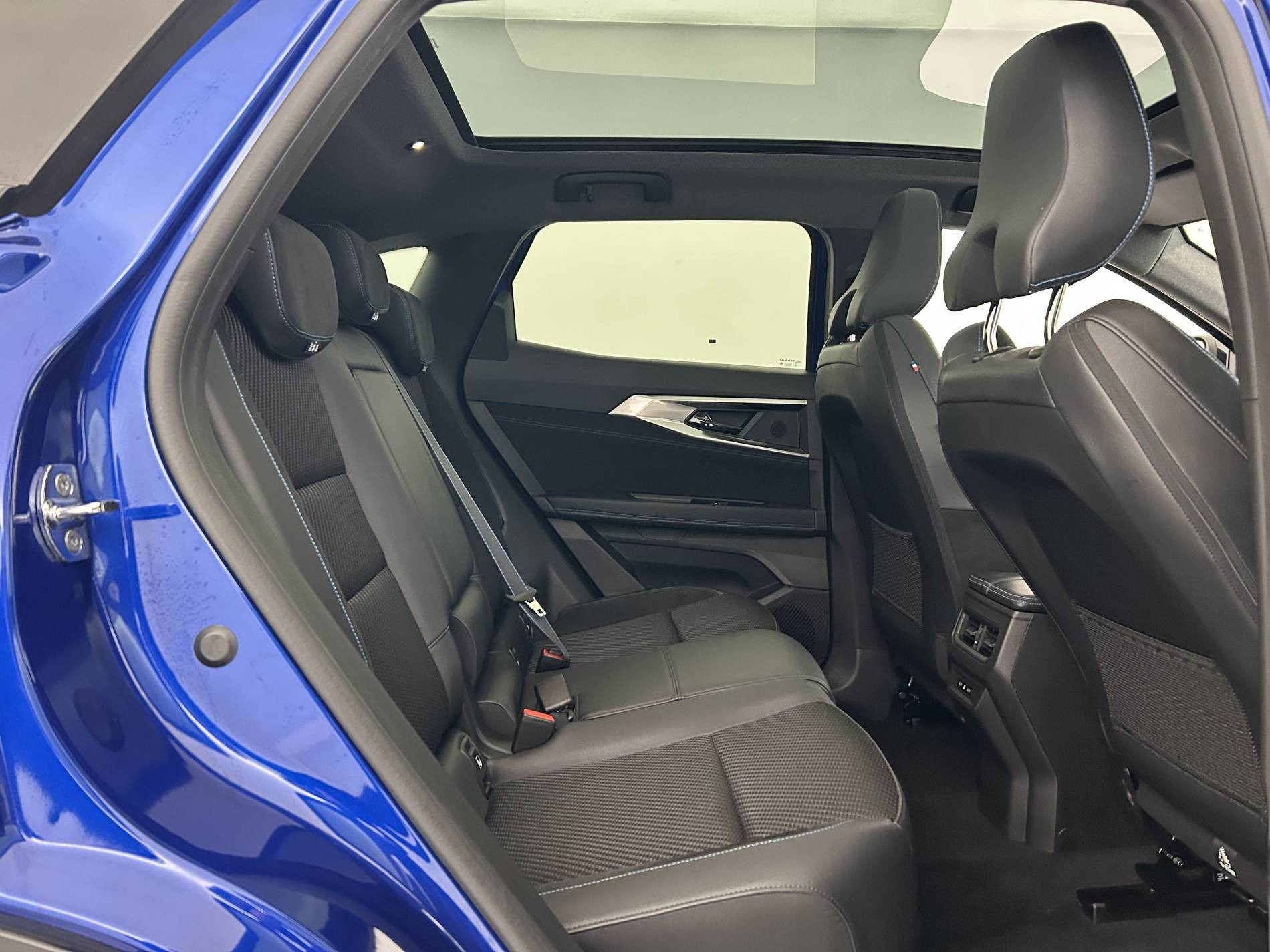 Vente en ligne Renault Austral  E-Tech hybrid 200 au prix de 28 990 €