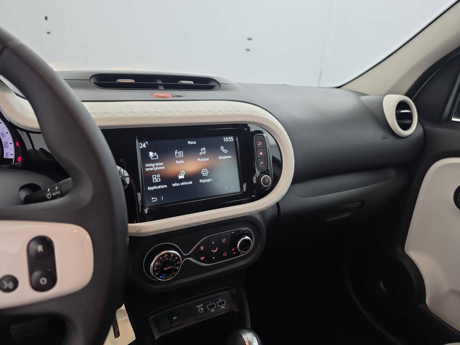 Vente en ligne Renault Twingo Electrique Twingo III E-Tech au prix de 13 900 €