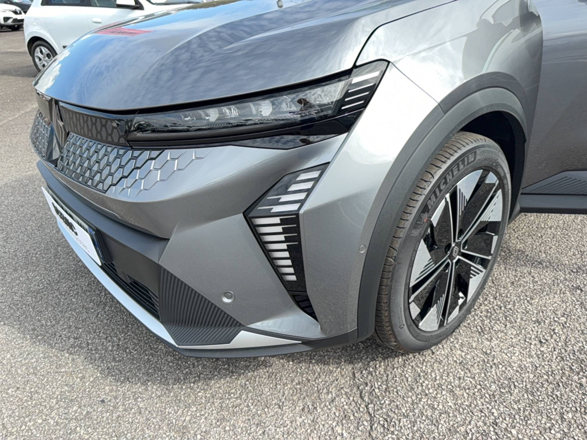 Vente en ligne Renault Scenic E-Tech Scenic E-Tech électrique 220 ch grande autonomie au prix de 46 990 €