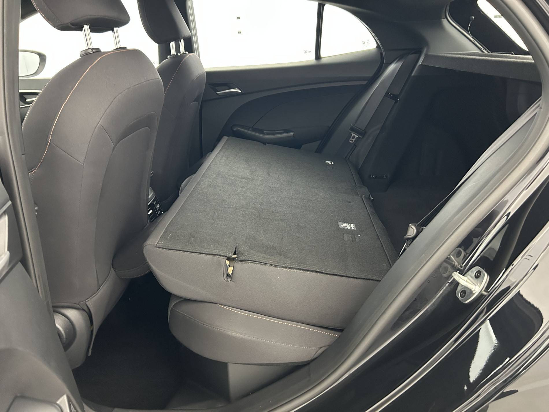 Vente en ligne Mg MG3  1.5 L Hybrid+ 195 ch au prix de 16 290 €