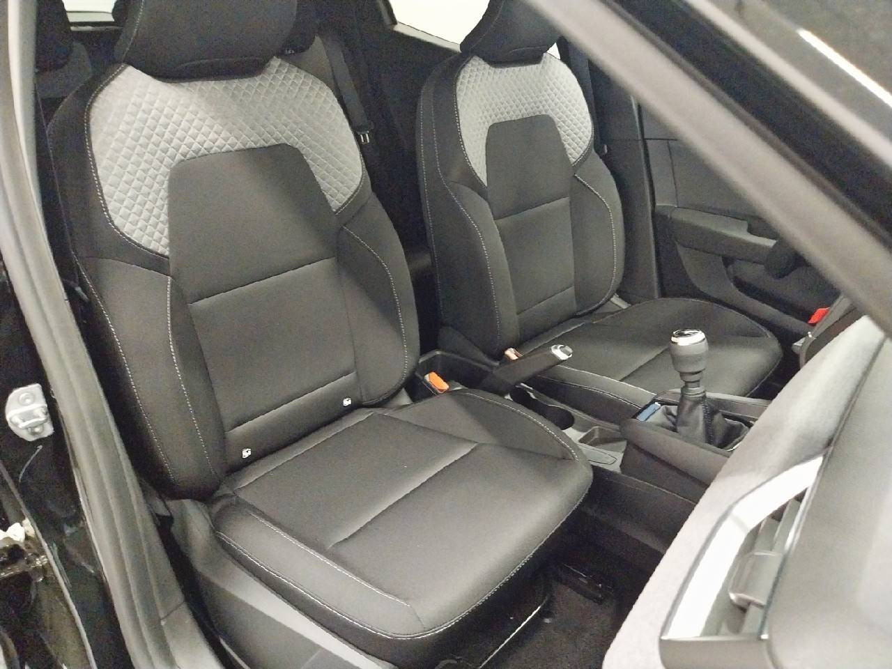 Vente en ligne Renault Clio 5 Clio Blue dCi 100 ch au prix de 20 190 €