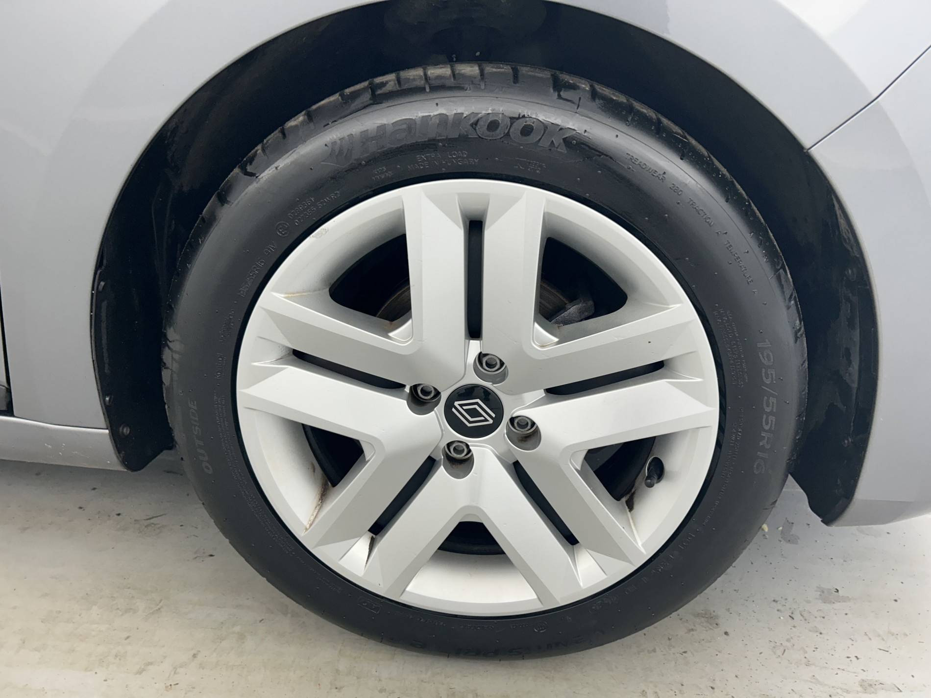 Vente en ligne Renault Clio 5 Clio TCe 90 ch GSR2 au prix de 14 990 €
