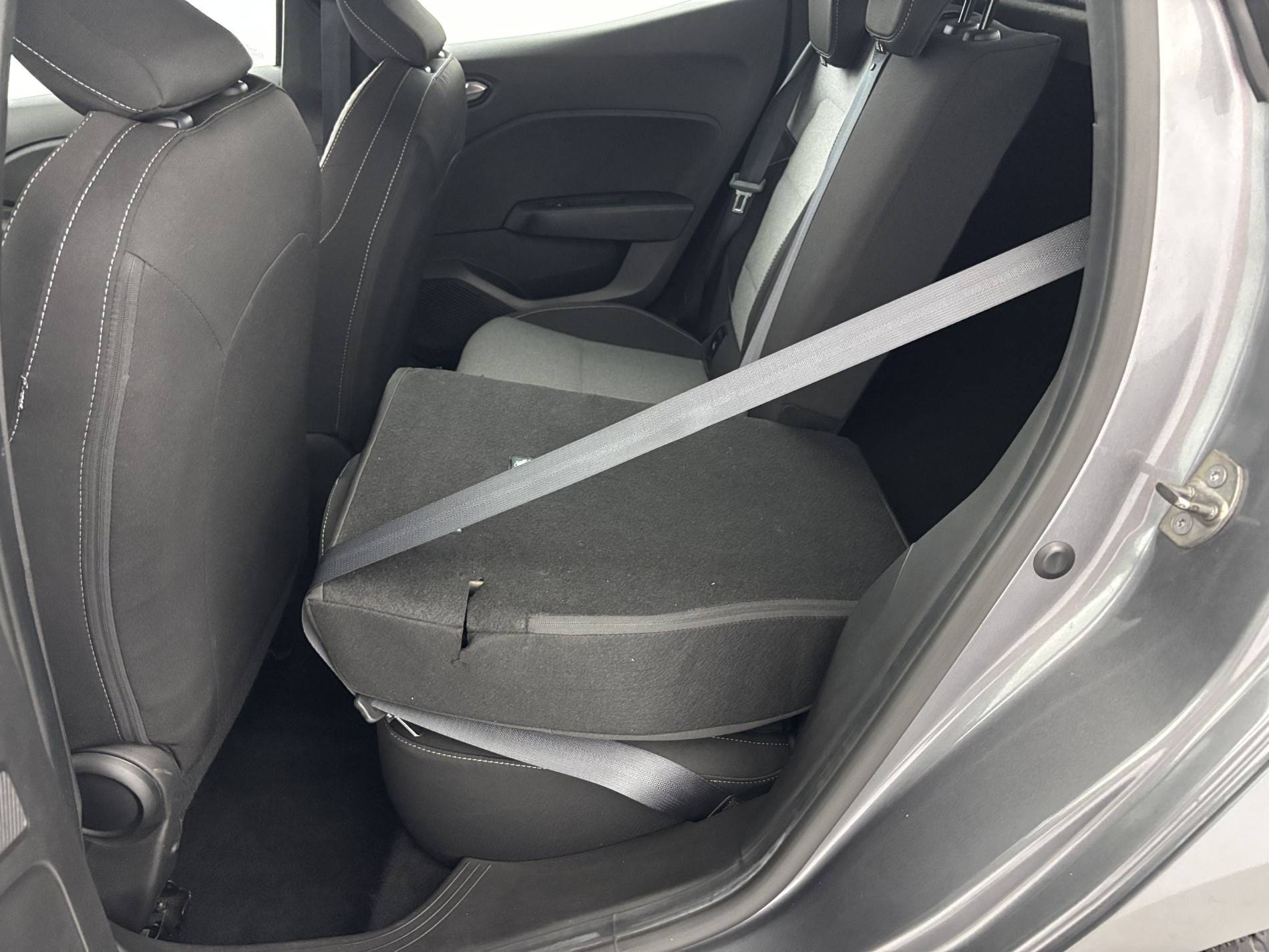 Vente en ligne Renault Clio 5 Clio TCe 90 au prix de 14 490 €