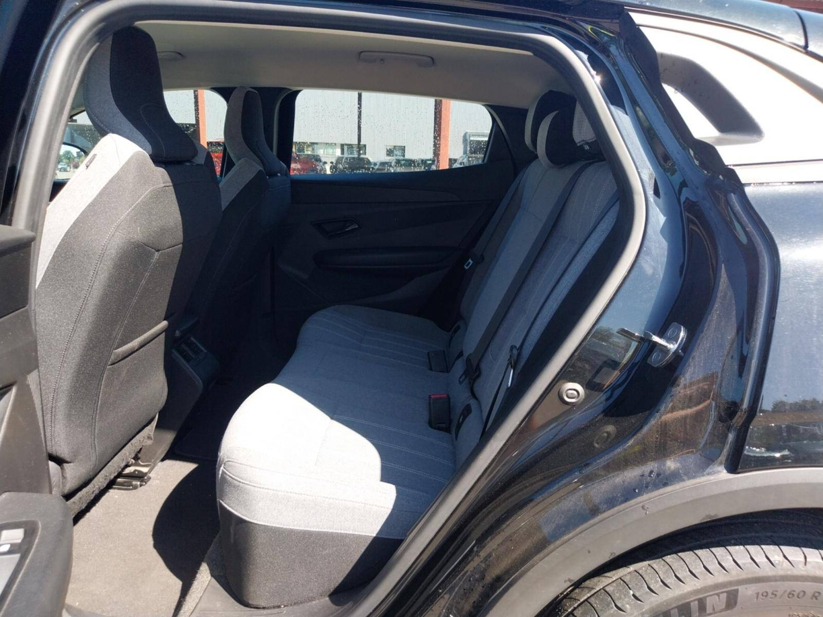 Vente en ligne Renault Megane E-Tech  ER EV60 130ch super charge au prix de 19 919 €