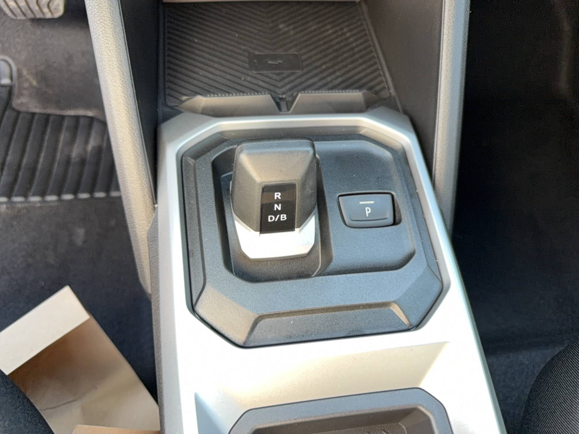 Vente en ligne Dacia Duster  Hybrid 140 au prix de 26 490 €