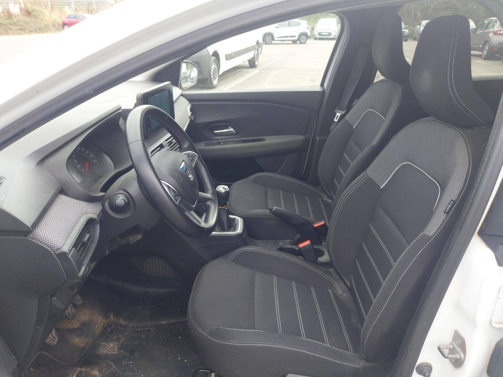 Vente en ligne Dacia Jogger  ECO-G 100 7 places au prix de 14 900 €