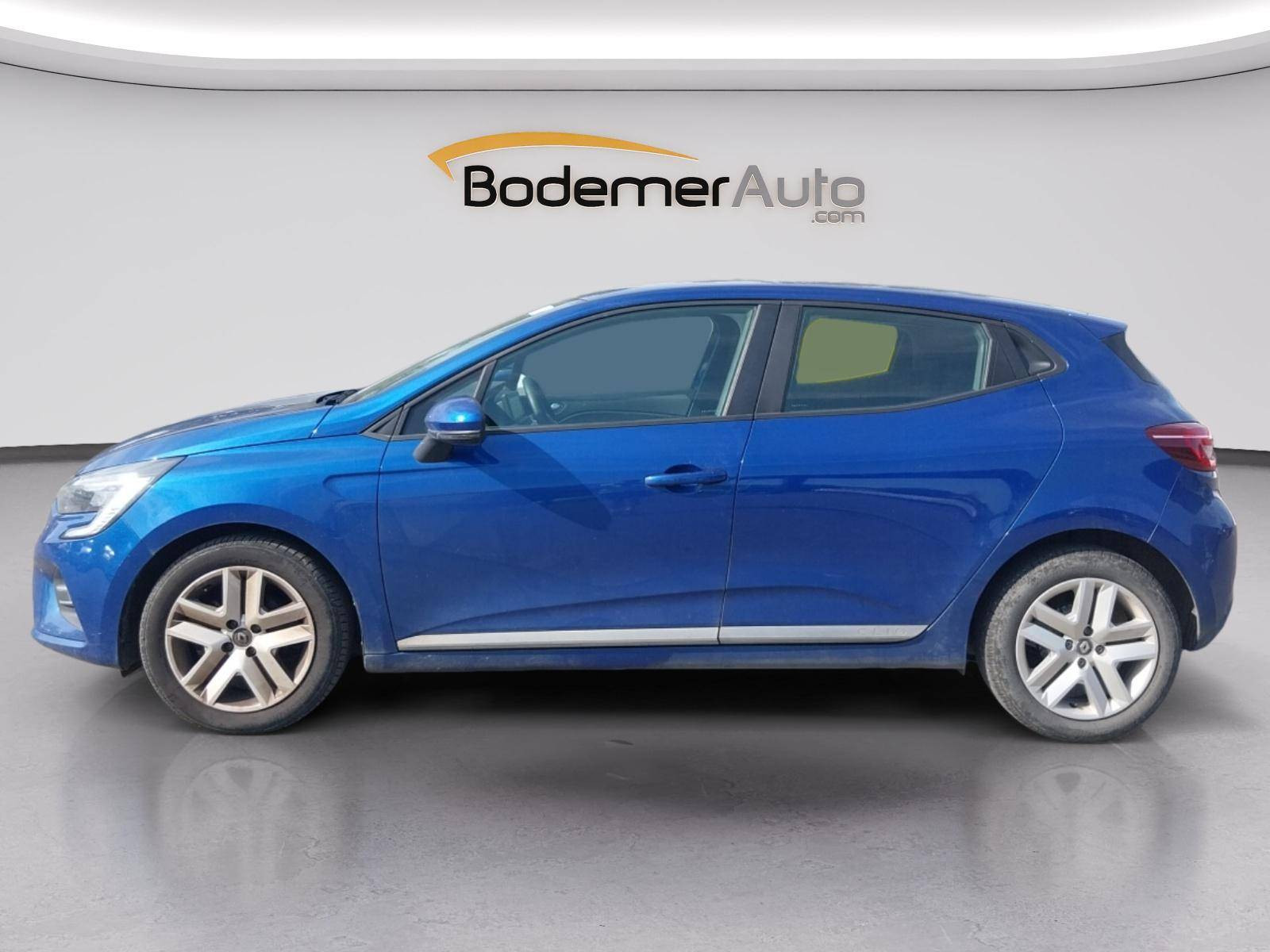 Vente en ligne Renault Clio 5 Clio SCe 65 - 21N au prix de 12 390 €