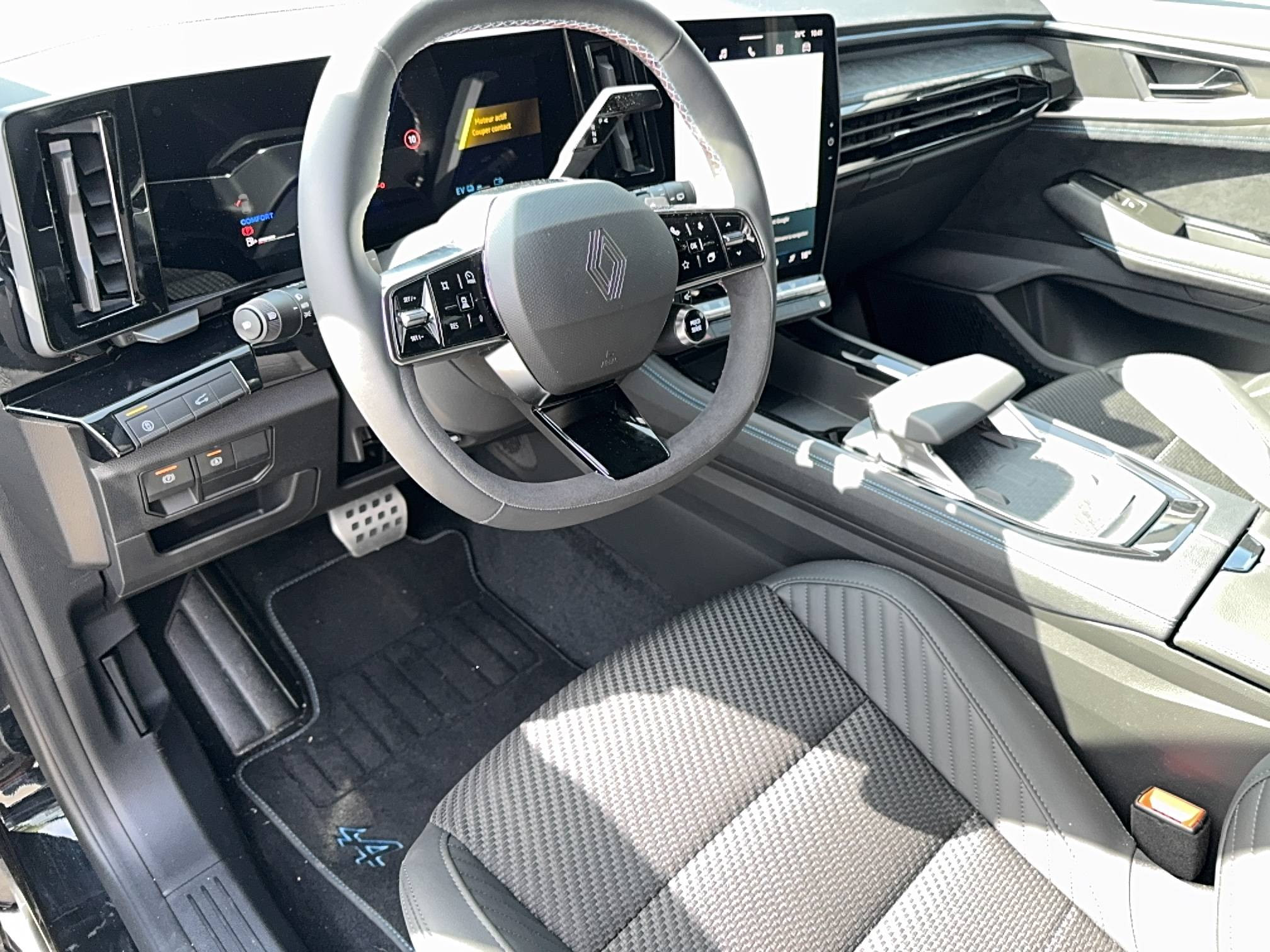 Vente en ligne Renault Austral  full hybrid E-Tech 200 ch au prix de 43 690 €