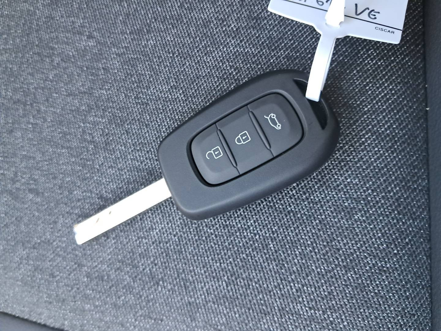 Vente en ligne Dacia Spring  electric 100 au prix de 18 990 €