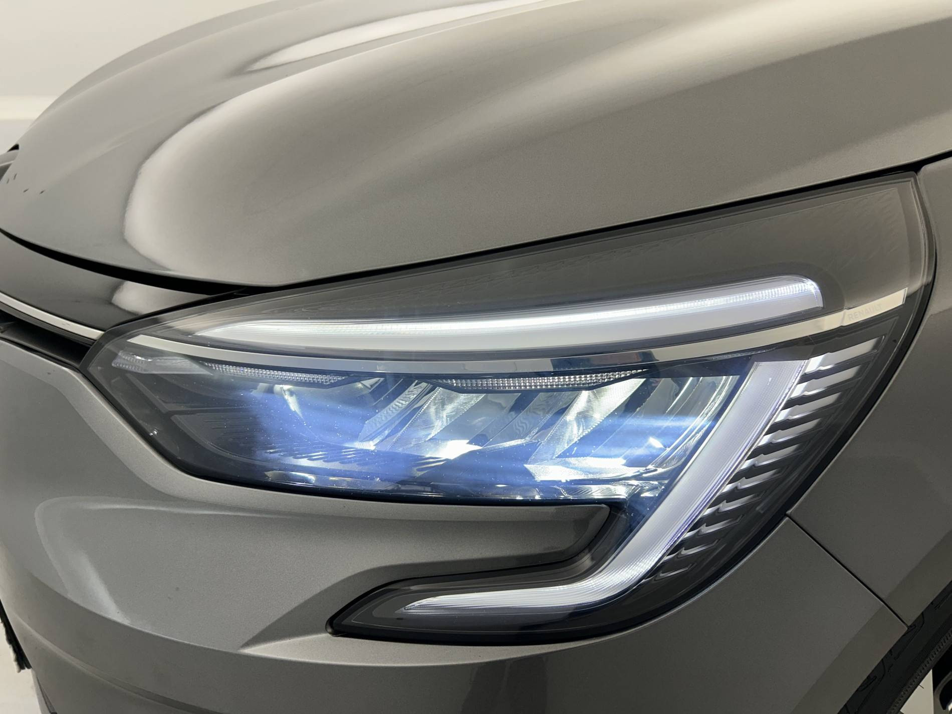 Vente en ligne Renault Clio 5 Clio TCe 90 au prix de 14 990 €