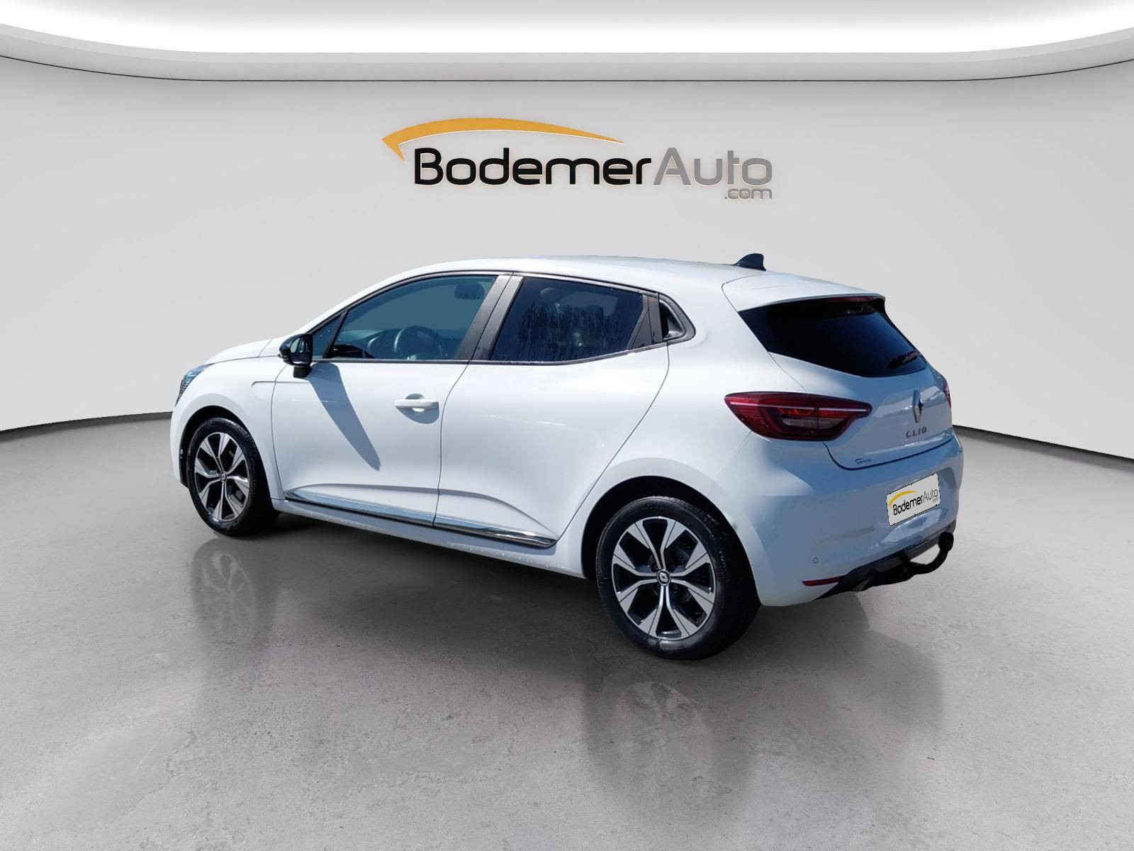 Vente en ligne Renault Clio 5 Clio TCe 100 GPL au prix de 14 370 €