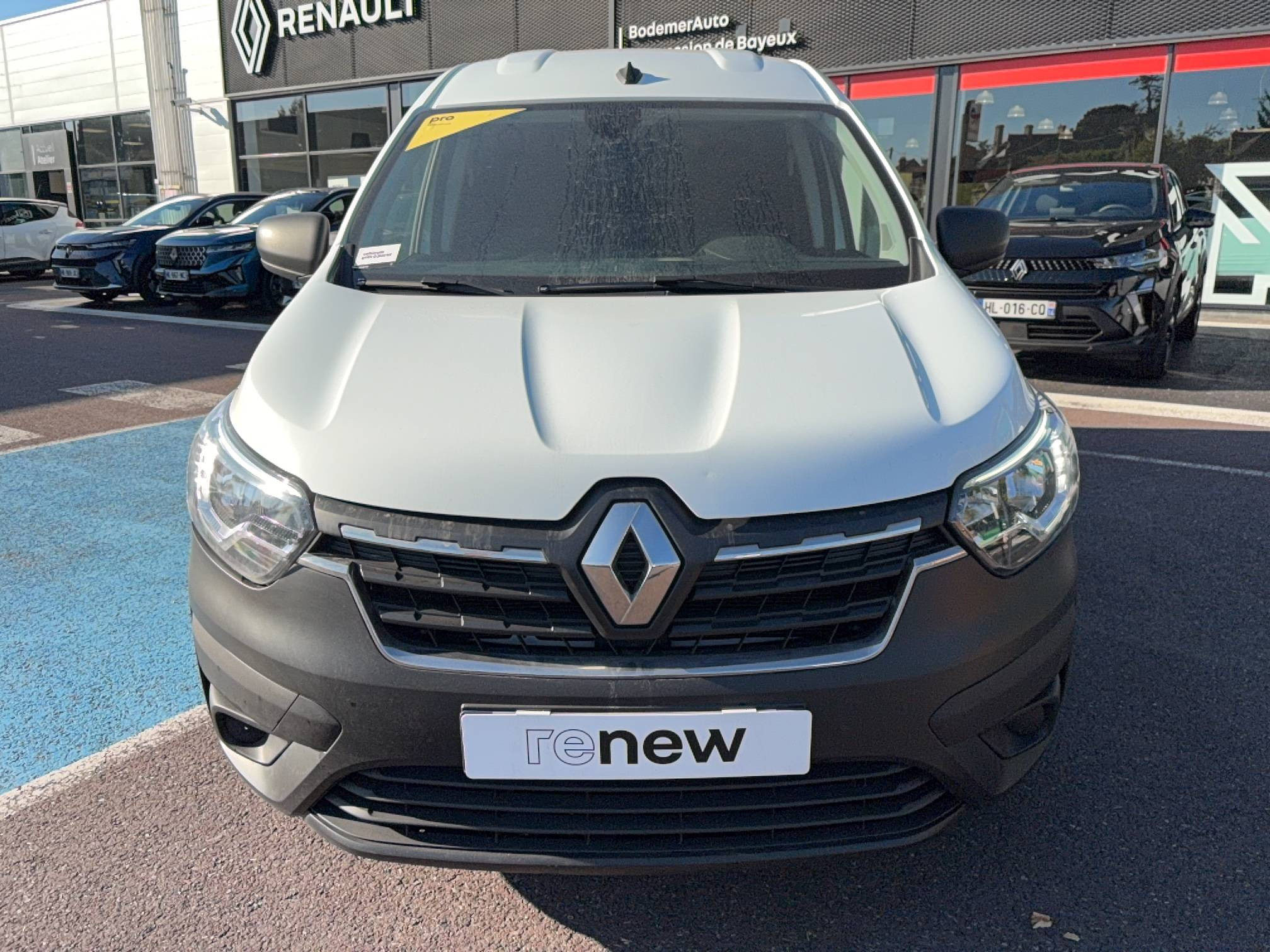 Renault Express Van  BLUE DCI 95 - 22 occasion de 2024 en vente à Bayeux