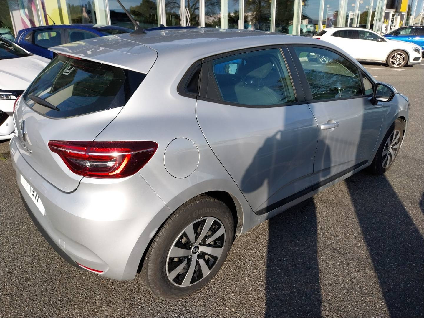 Vente en ligne Renault Clio 5 Clio TCe 90 au prix de 15 990 €
