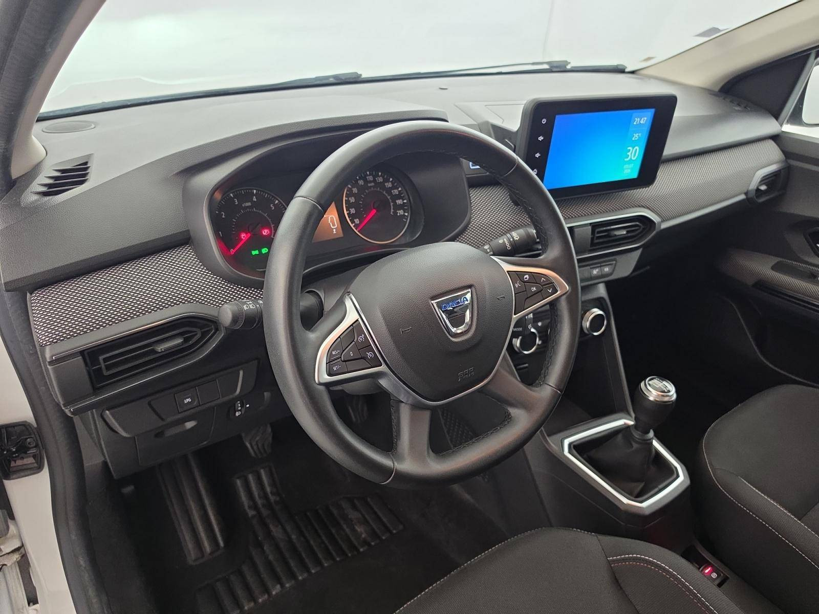 Vente en ligne Dacia Jogger  ECO-G 100 7 places au prix de 15 890 €