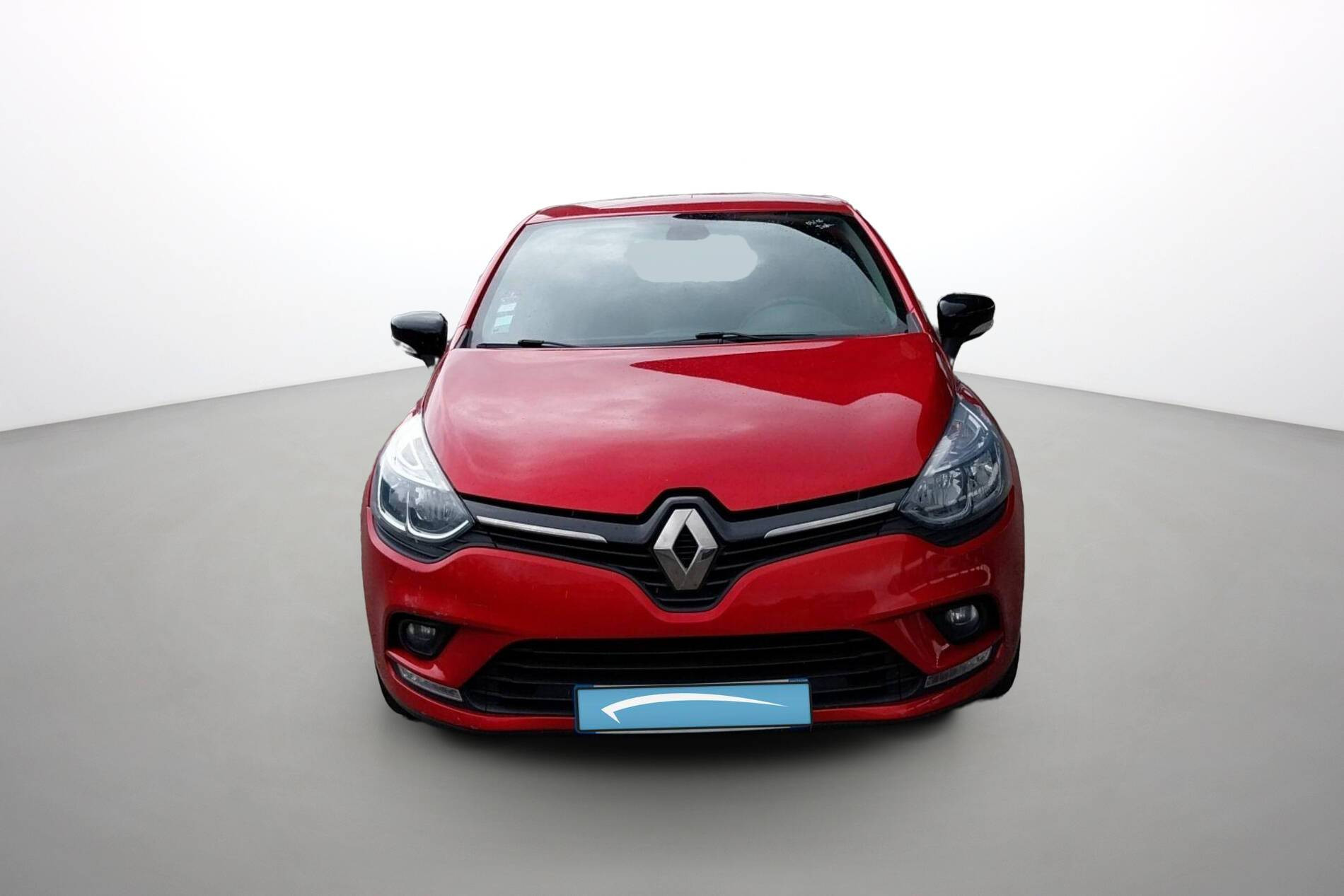Vente en ligne Renault Clio 4 Clio TCe 90 E6C au prix de 11 790 €