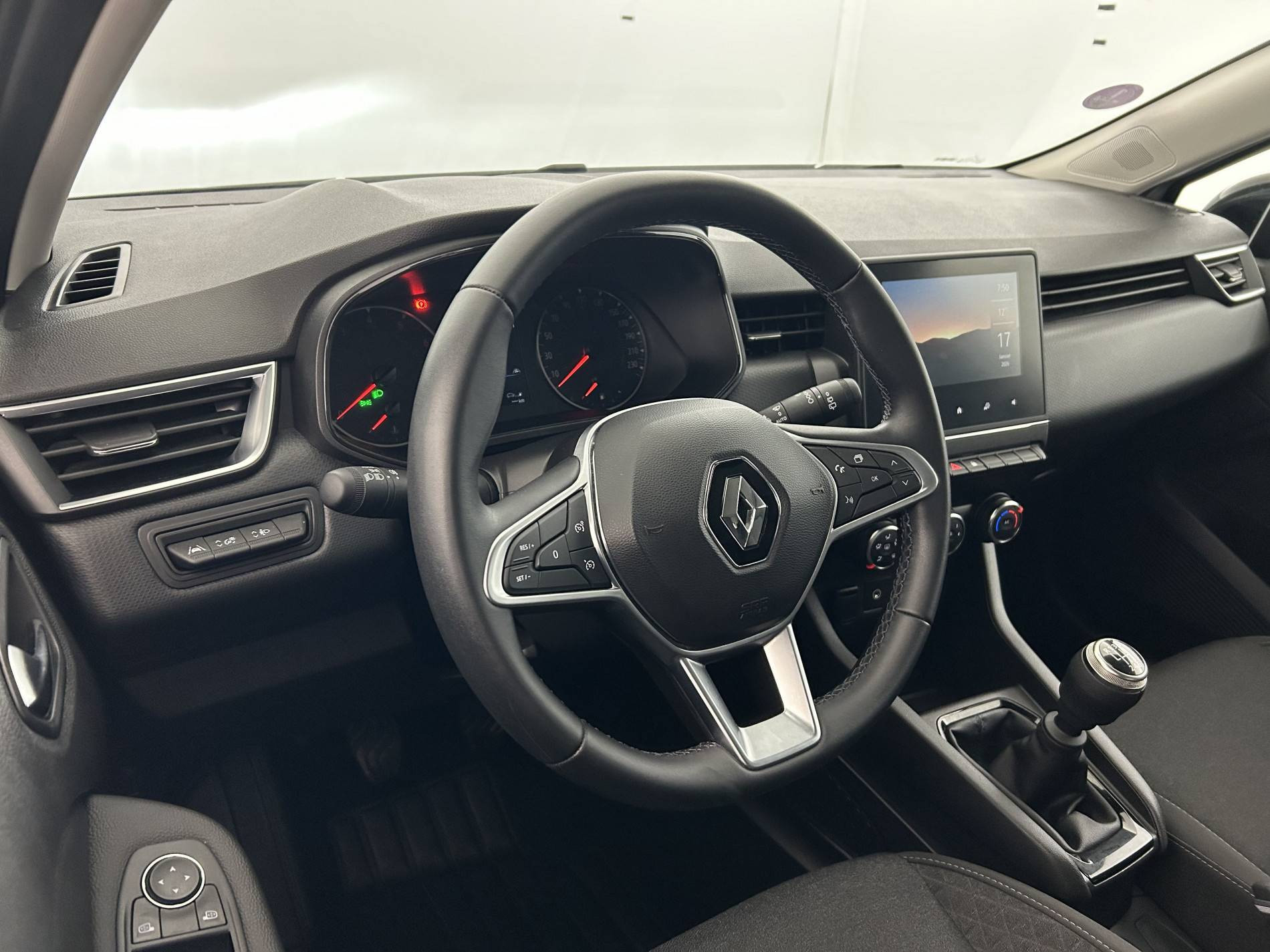 Vente en ligne Renault Clio 5 Clio TCe 90 au prix de 14 000 €