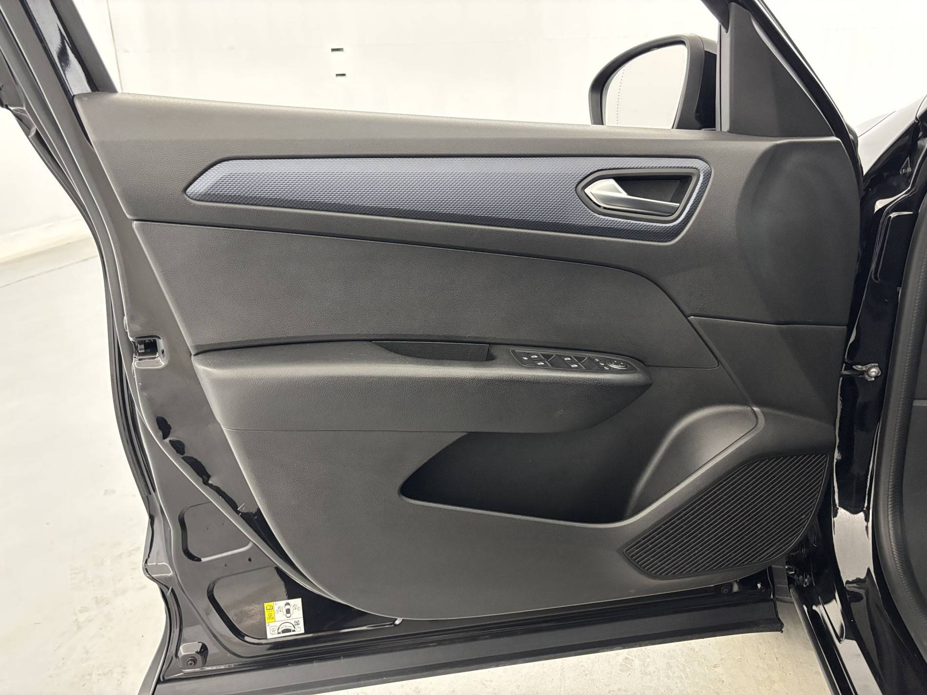 Vente en ligne Renault Arkana  mild hybrid 140 EDC FAP - 22 au prix de 16 890 €