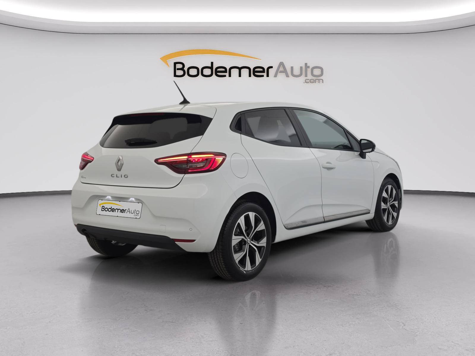 Vente en ligne Renault Clio 5 Clio SCe 65 au prix de 13 900 €