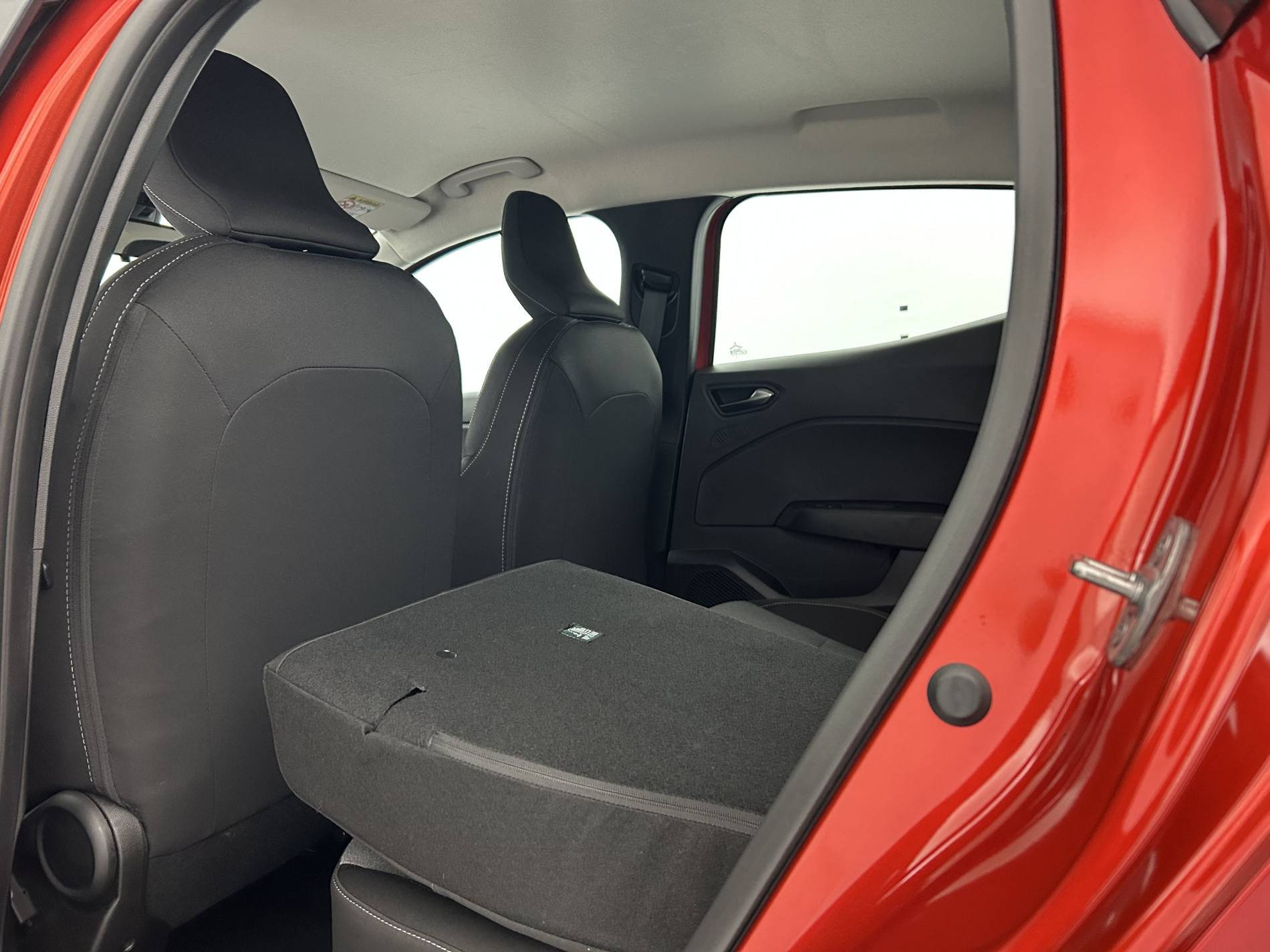 Vente en ligne Renault Clio 5 Clio E-Tech full hybrid 145 ch GSR2 au prix de 18 590 €