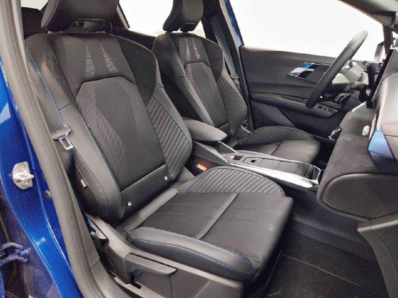 Vente en ligne Renault Clio 6 Clio E-Tech full hybrid 160 ch au prix de 30 400 €