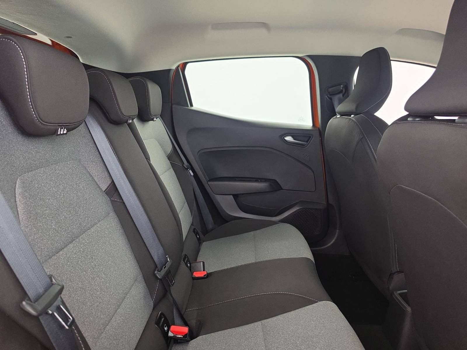 Vente en ligne Renault Clio 5 Clio TCe 90 au prix de 15 290 €