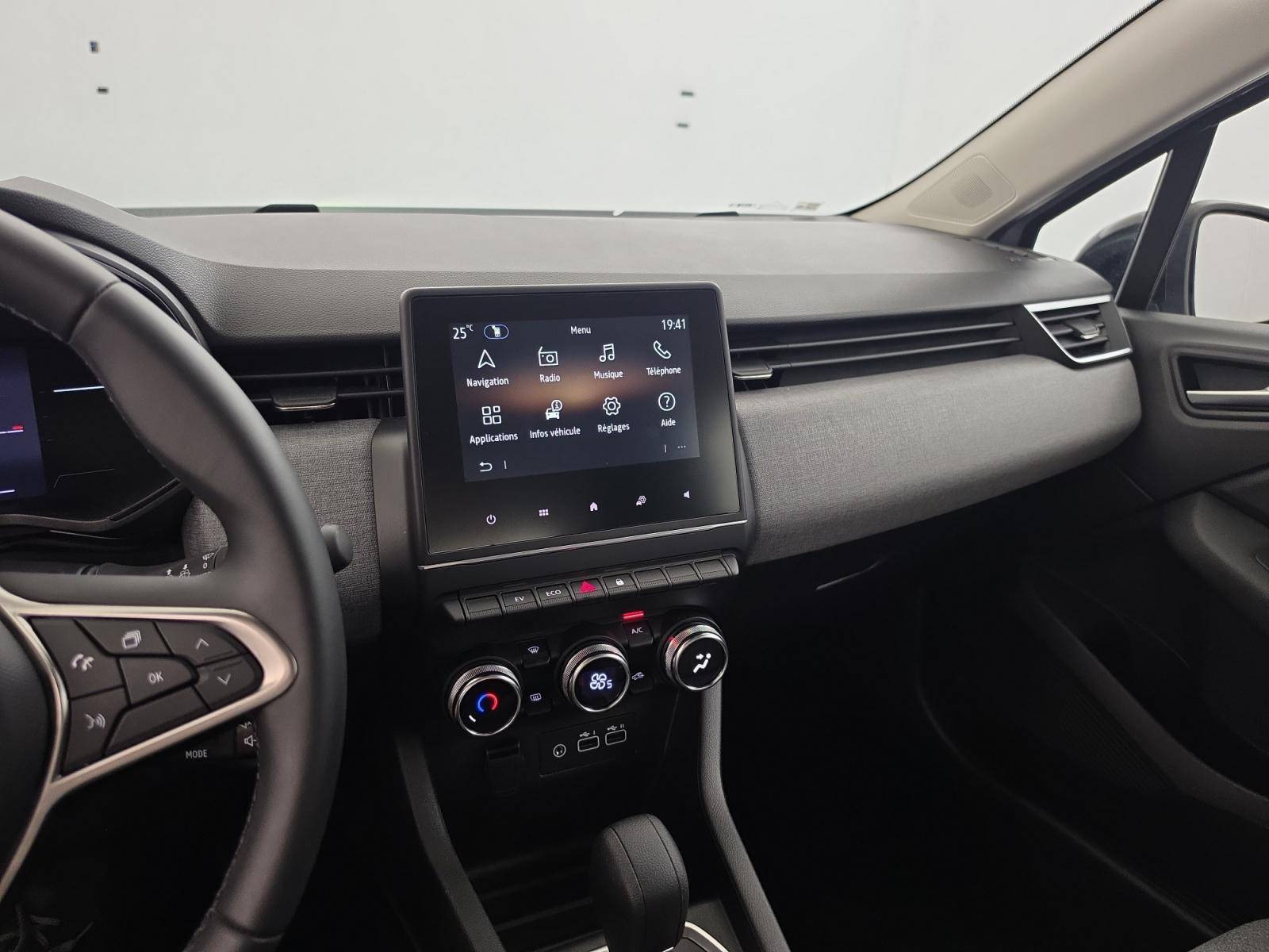 Vente en ligne Renault Clio 5 Clio E-Tech full hybrid 145 ch GSR2 au prix de 19 190 €