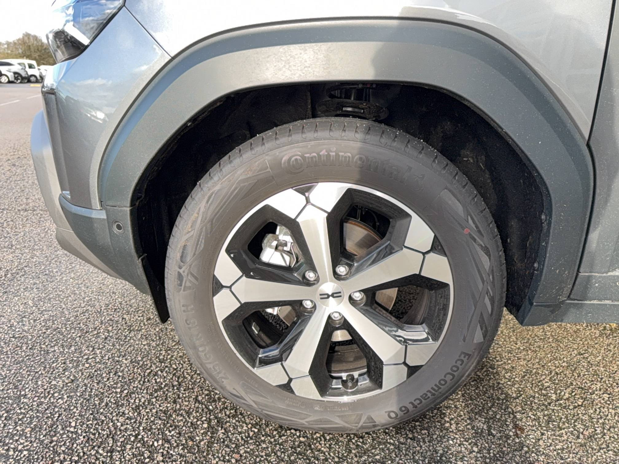 Vente en ligne Dacia Duster  Hybrid 155 au prix de 30 290 €