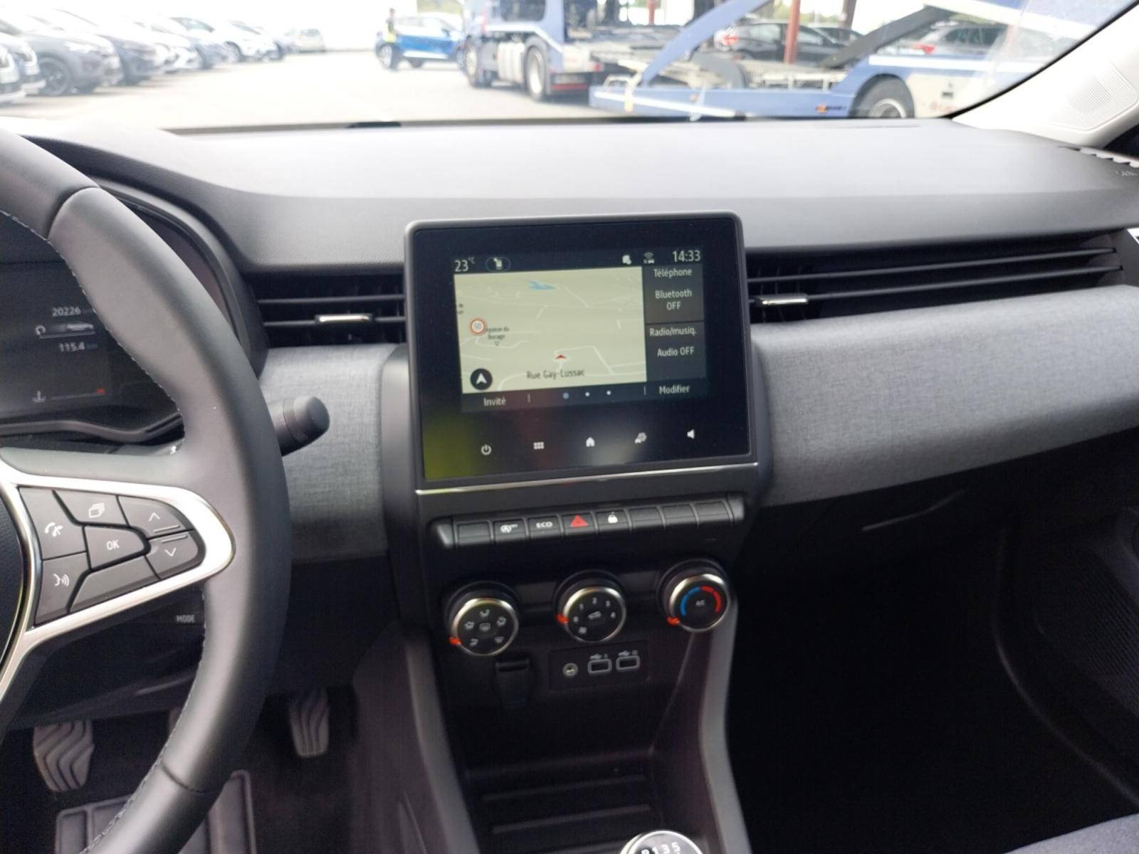 Vente en ligne Renault Clio 5 Clio Blue dCi 100 ch GSR2 au prix de 16 690 €