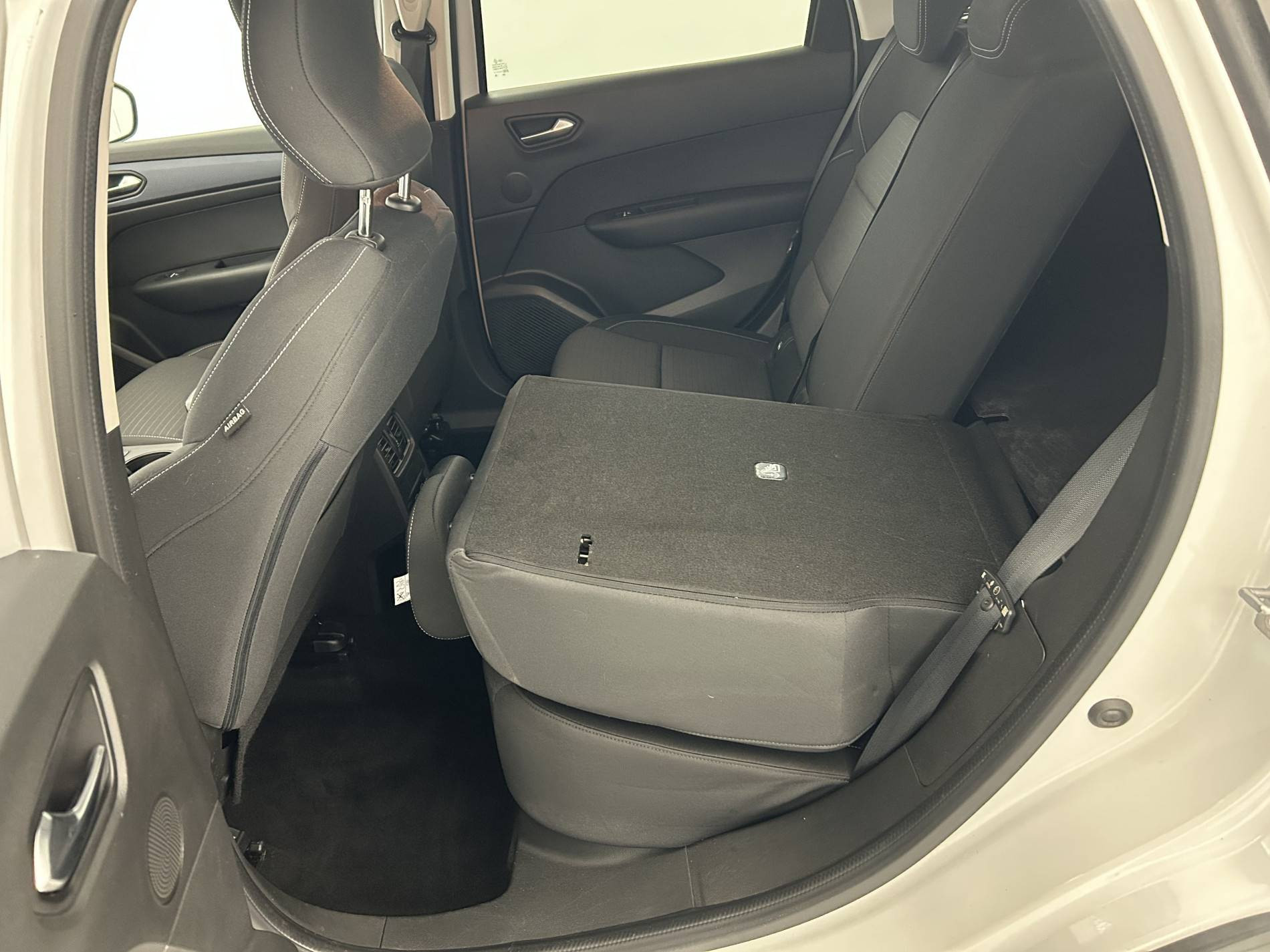 Vente en ligne Renault Arkana  E-Tech 145 au prix de 16 990 €