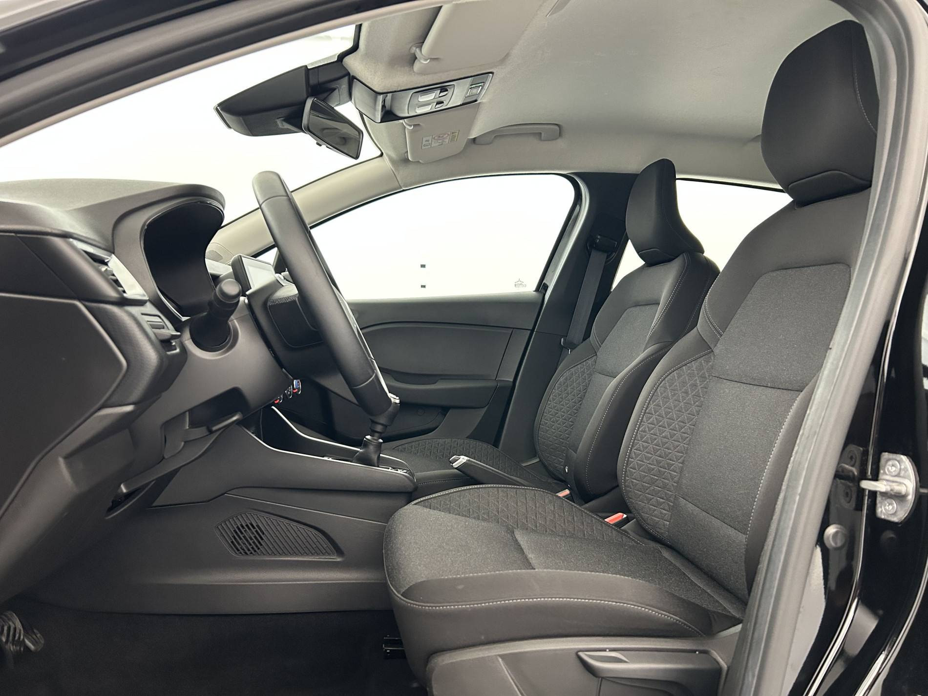 Vente en ligne Renault Clio 5 Clio TCe 90 au prix de 14 300 €